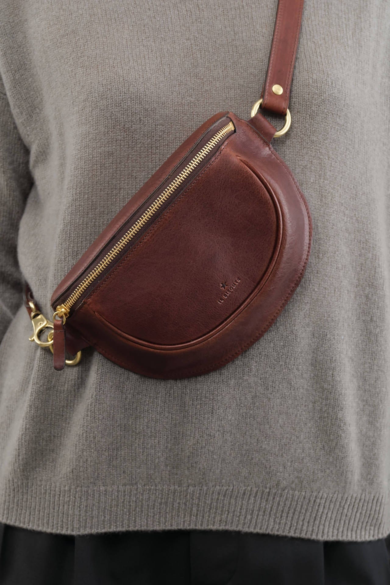 Il Bisonte Accessories Bags Oliveta Belt Bag in Caffe Caffe / 11" L X 6" W X 0.5" D