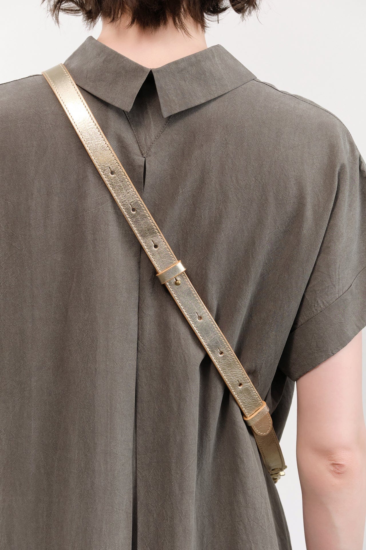 Il Bisonte Accessories Bags Oliveta Belt Bag in Platino Platino / 11" L X 6" H X 2" D