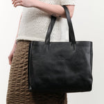 Il Bisonte Accessories Bags Opale Handbag Nero / 14" L X 11.75" H X 5.5" D