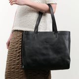 Il Bisonte Accessories Bags Opale Handbag Nero / 14" L X 11.75" H X 5.5" D