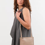 Il Bisonte Accessories Bags Roseto Crossbody Bag in Beige Vasari Beige Vasari / 9.75" L X 7" W X .75" D