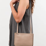 Il Bisonte Accessories Bags Roseto Crossbody Bag in Beige Vasari Beige Vasari / 9.75" L X 7" W X .75" D