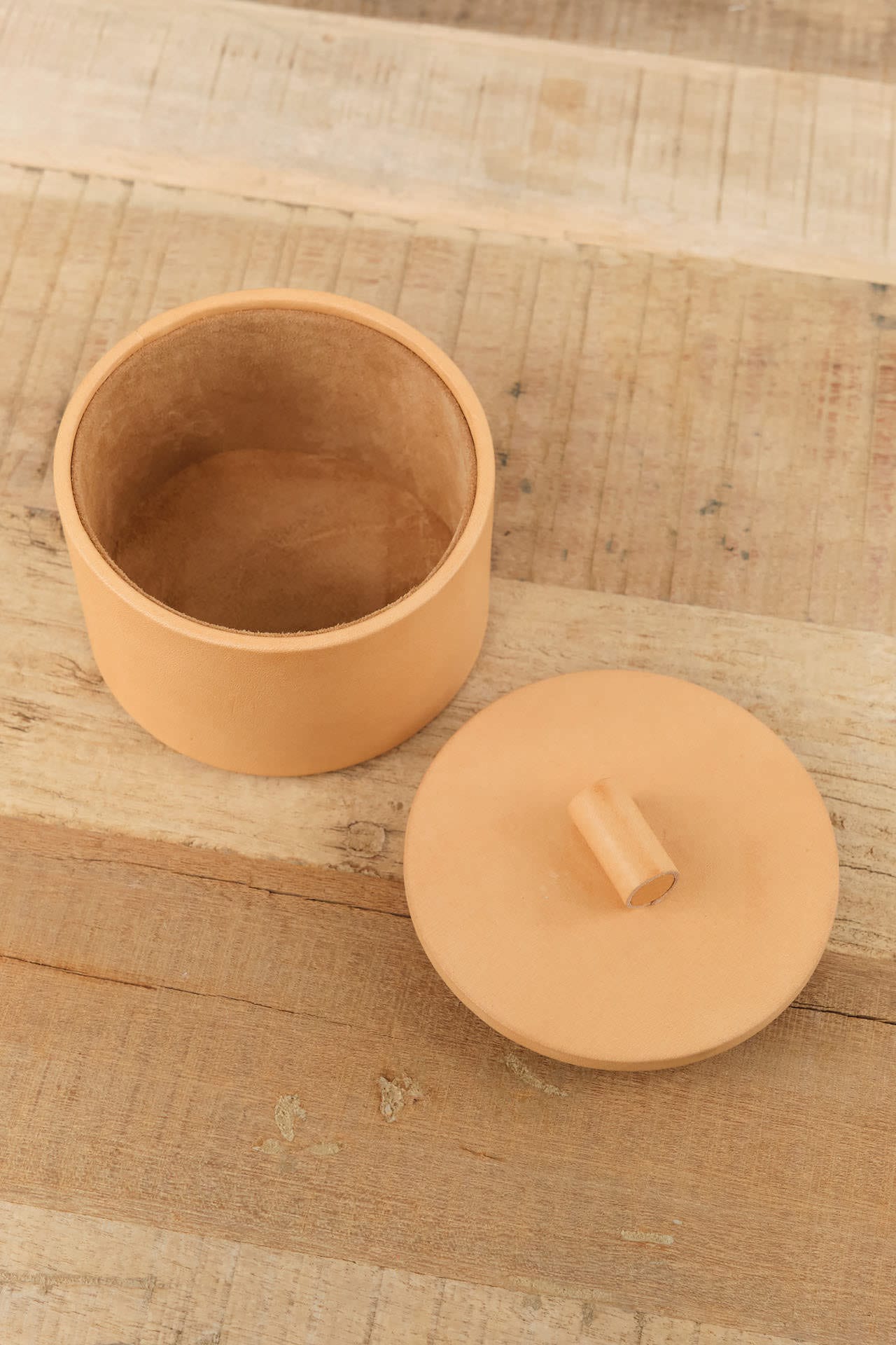 Il Bisonte Home Kitchen Containers Short Cowhide Container