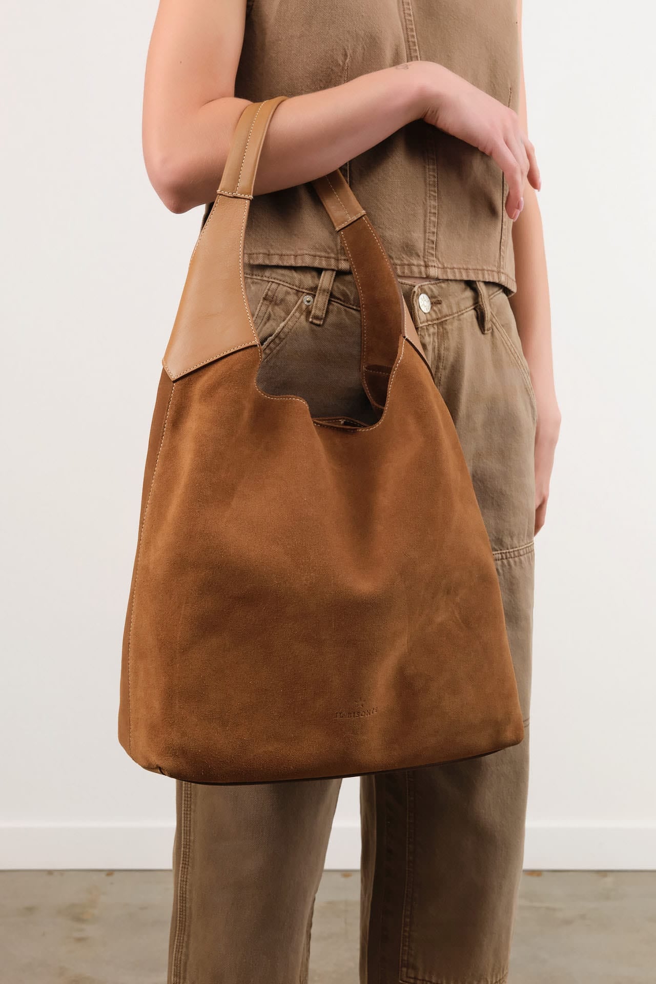 Il Bisonte Accessories Bags Suede Le Laudi Shoulder Bag Gianduia / 13.5" L X 13" W  X 4.25" D