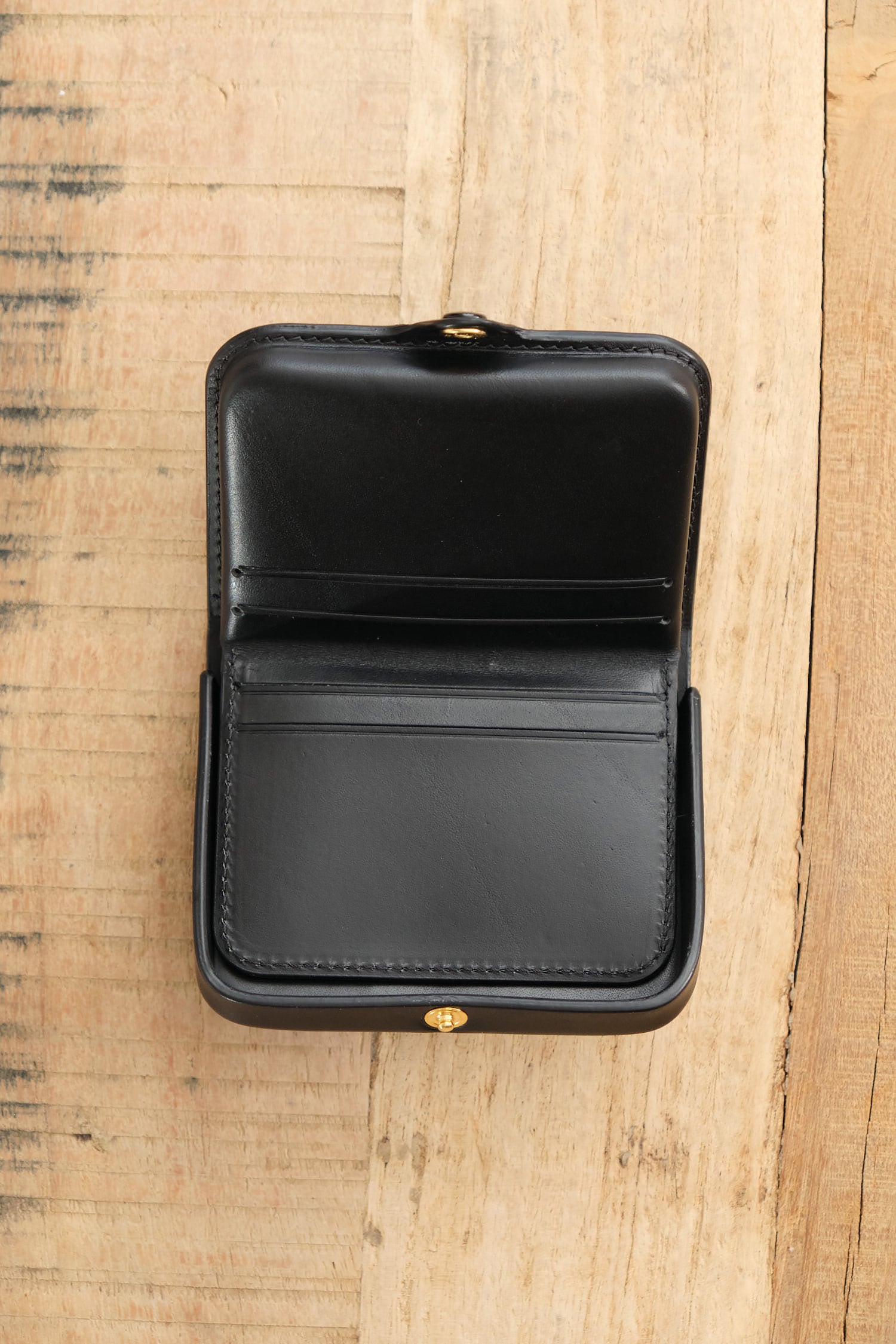 Iriarte Iriarte Accessories Wallets Jules Wallet in Black Black