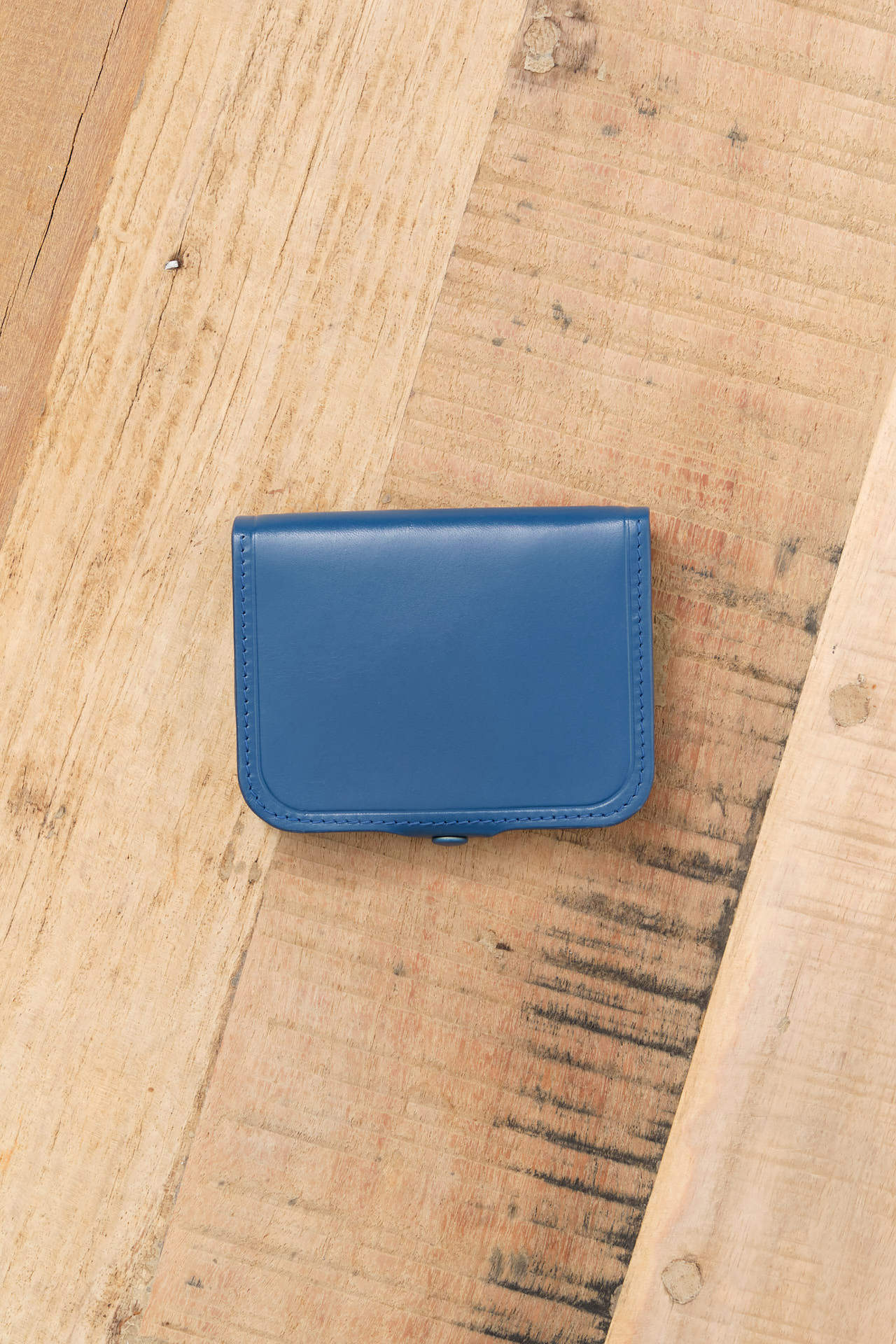 Iriarte Iriarte Accessories Wallets Jules Wallet in Blue Blue