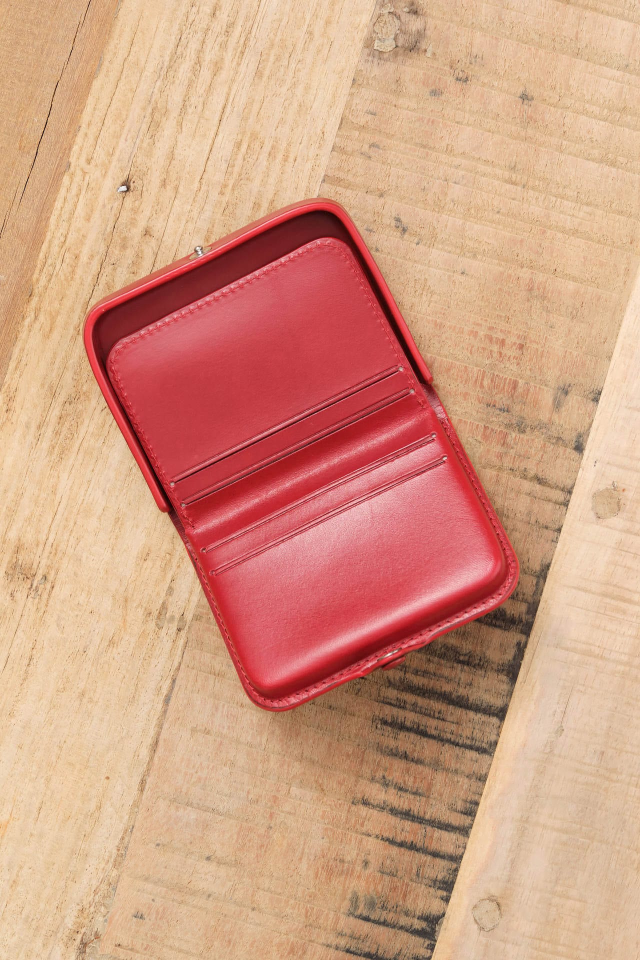 Iriarte Iriarte Accessories Wallets Jules Wallet in Red Red