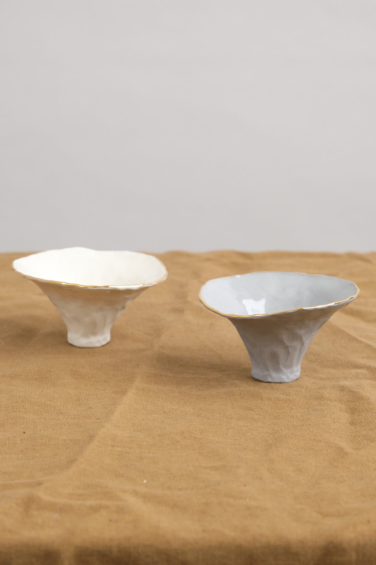 Isabel Halley Ceramics Porcelain Pinch Pots with 22 Karat Gold Rim