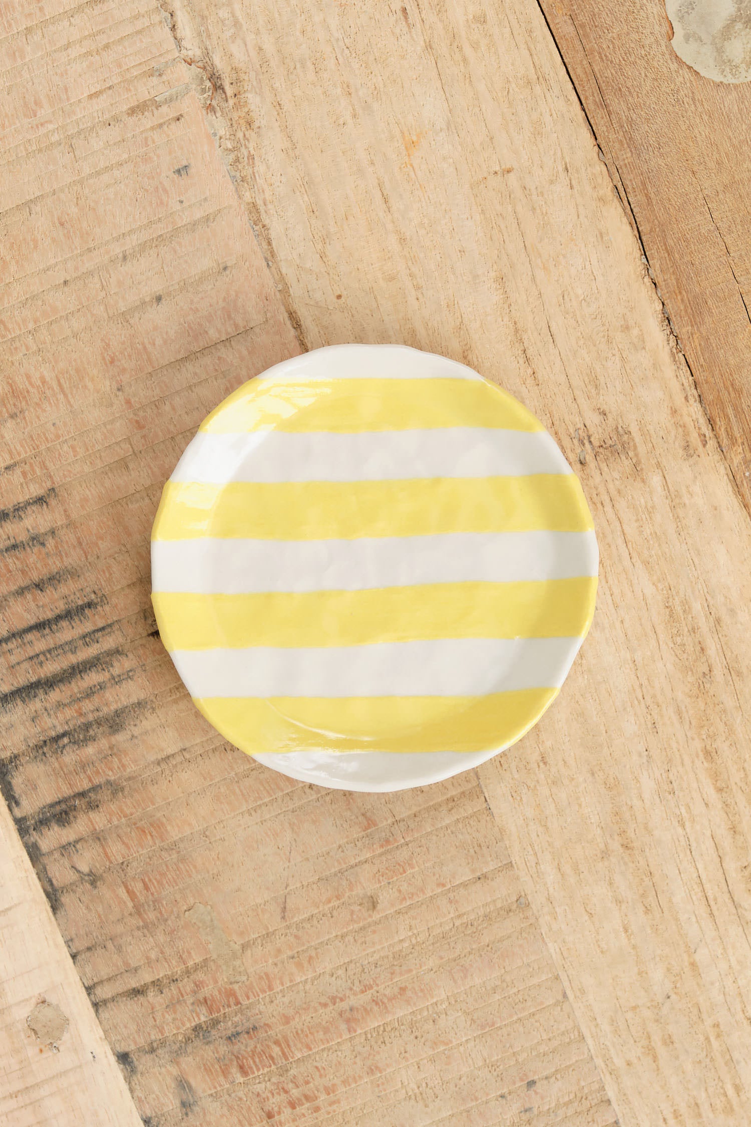 Isabel Halley Ceramics Ribbon Plate in Goldenrod Yellow