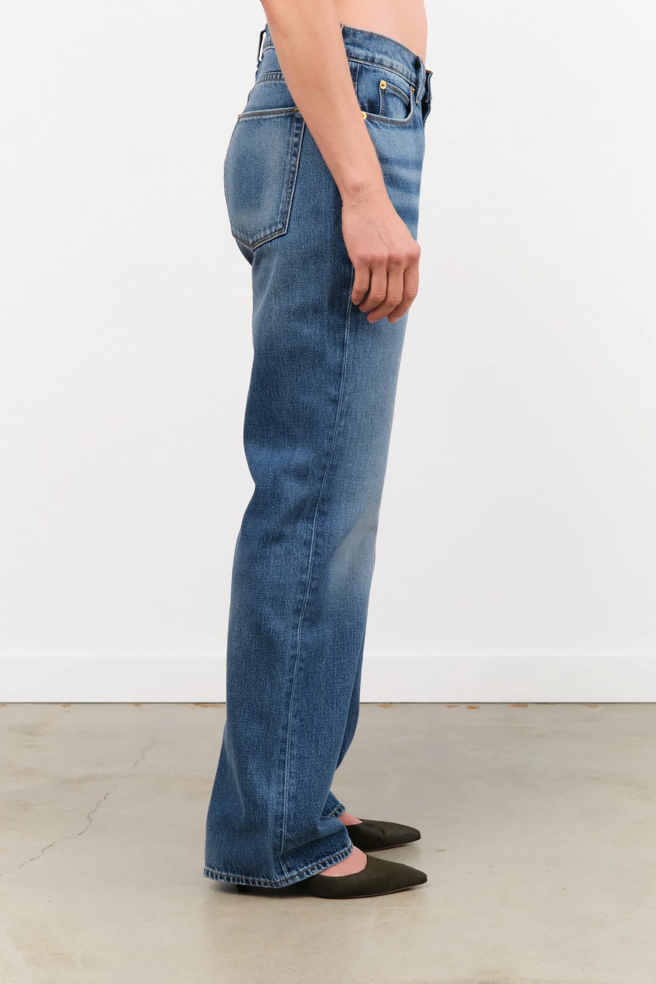 Jamie Haller Apparel Womens Denim The Chic Straight Jean