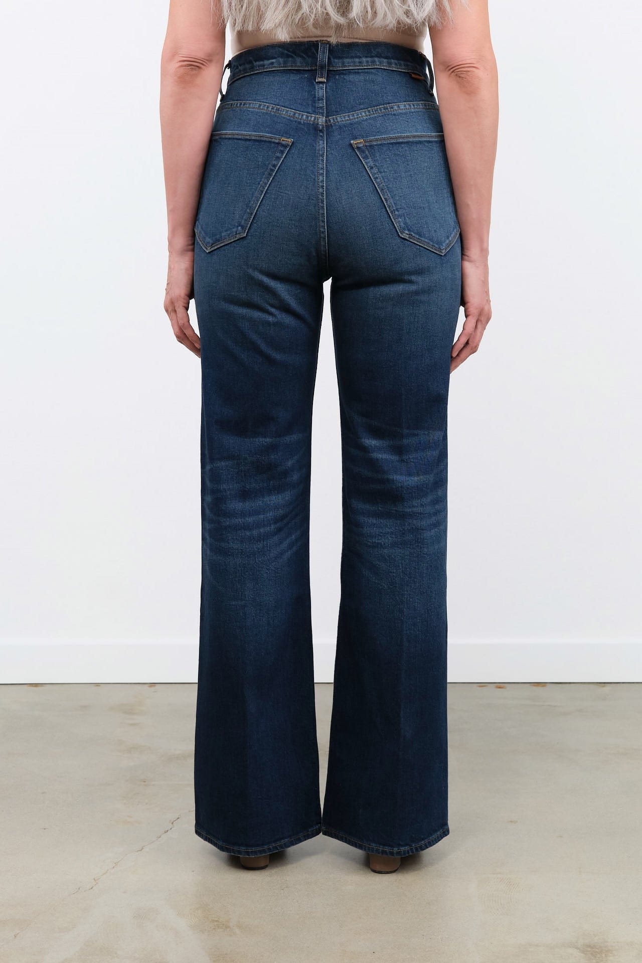 Jamie Haller Apparel Womens Denim The Crease Jean in Distressed Dark