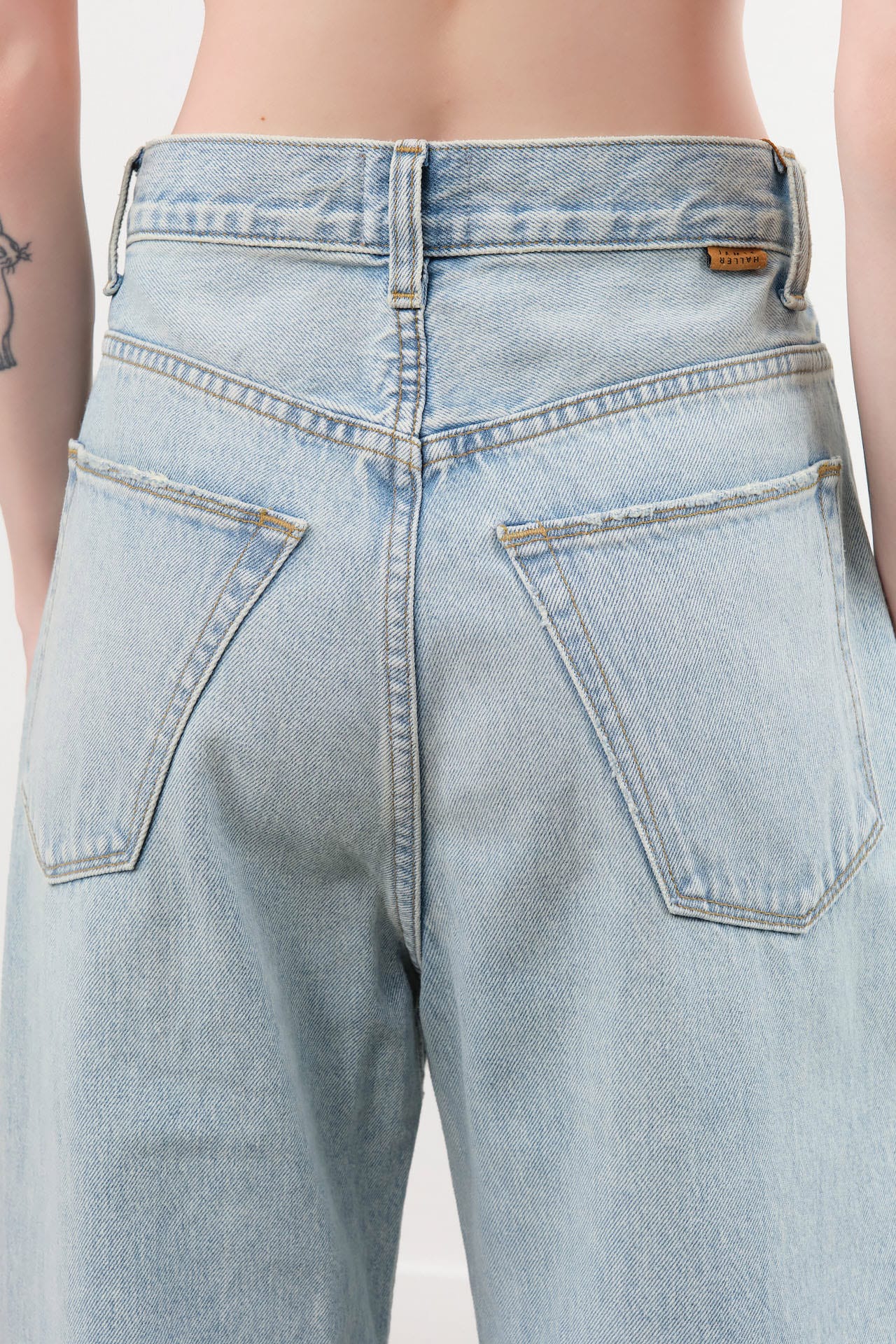 Jamie Haller Apparel Womens Denim The Fan Jean in Light Stone