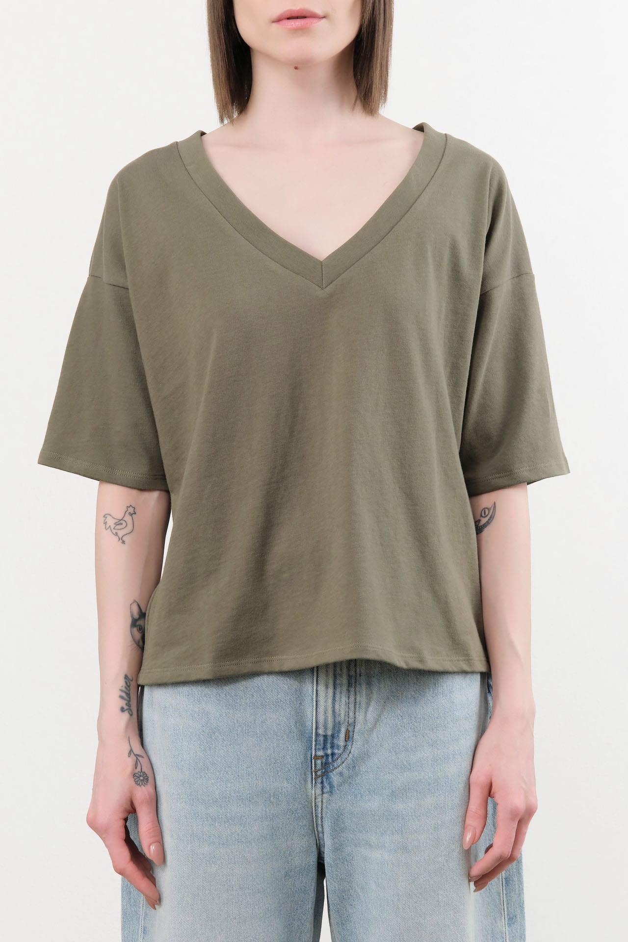 Jamie Haller Apparel Womens Tees The V Tee in Olive