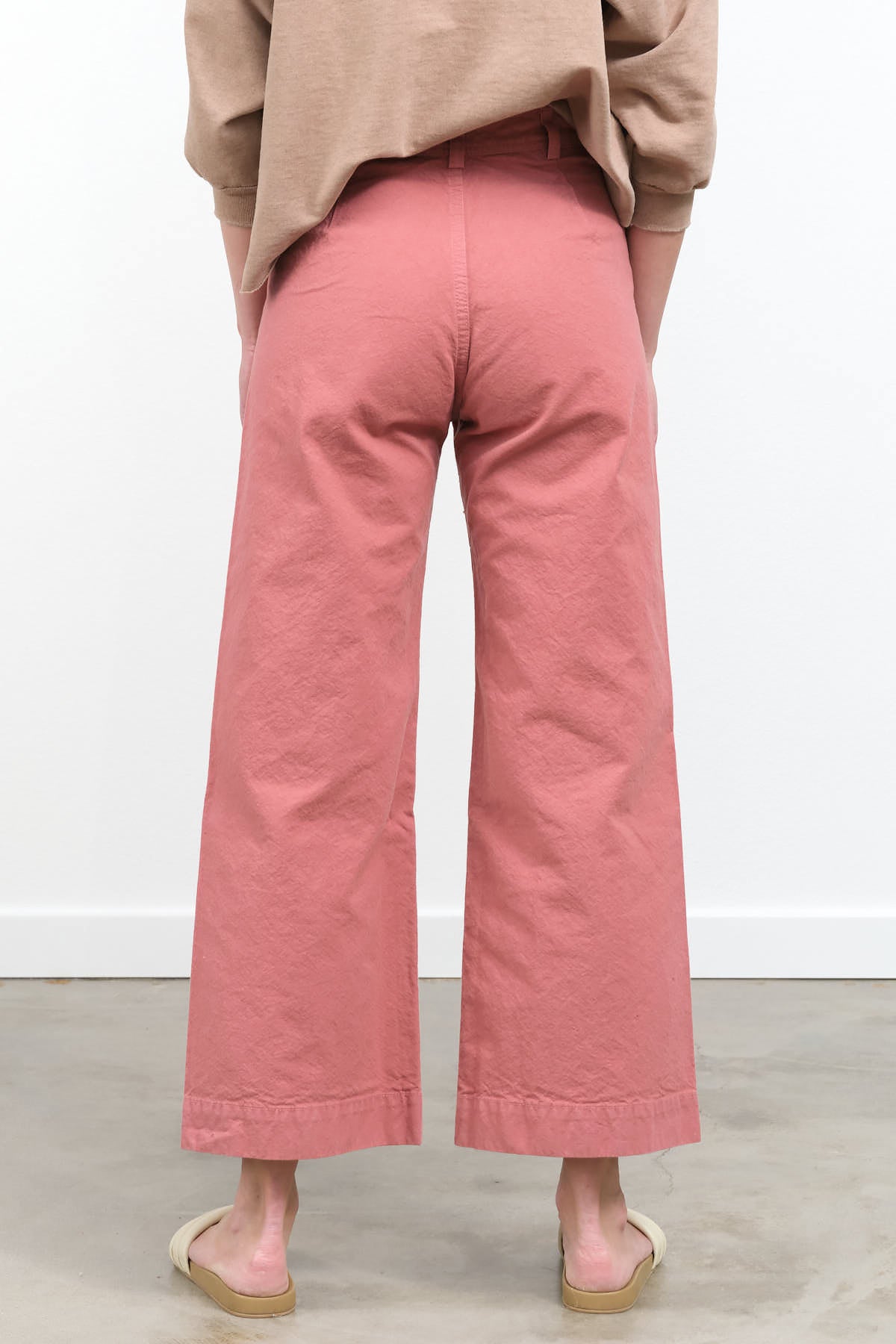 Back view of Sailor Pant in Dogwood
