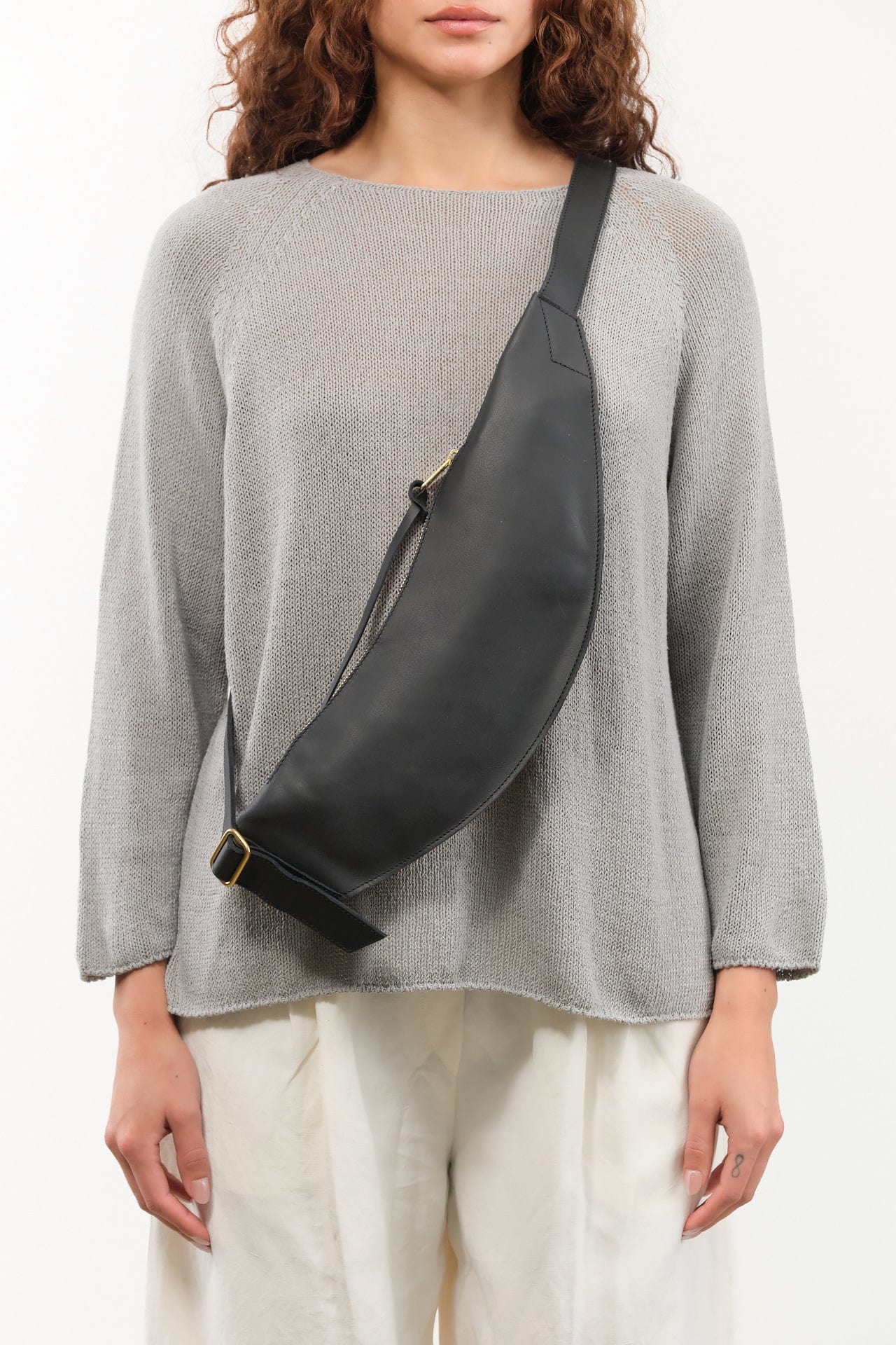 KikaNY Accessories Bags Sling Pouch in Black Black / 16" L X 5"D
