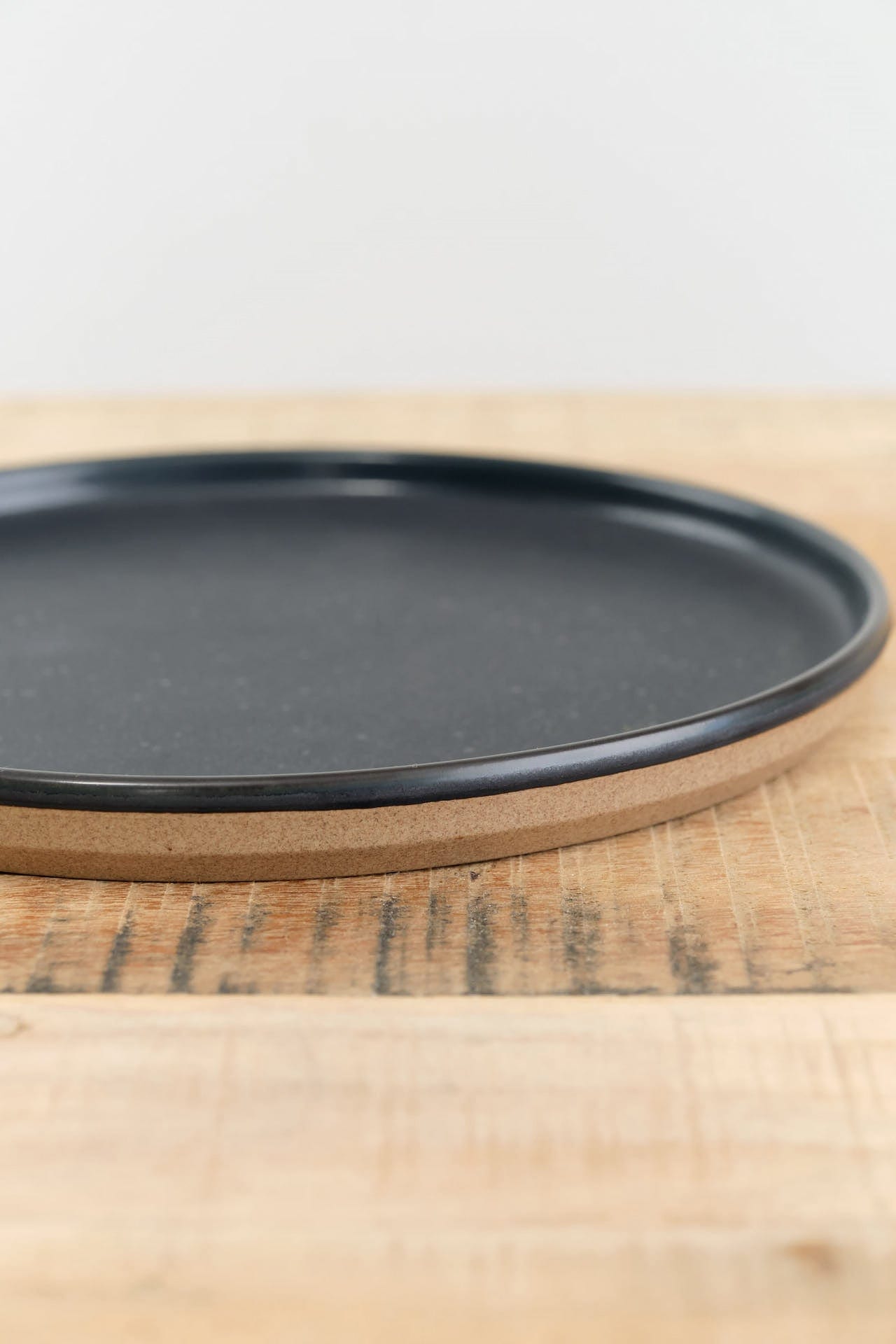 Kinto Home Kitchen Dishware 10" Ceramic Lab Plate