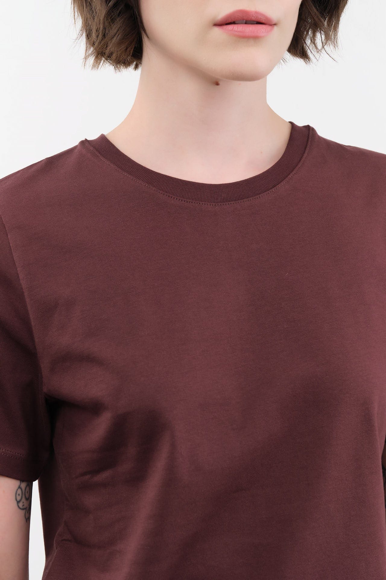 Kowtow Apparel Womens Tees Classic Tee in Mahogany