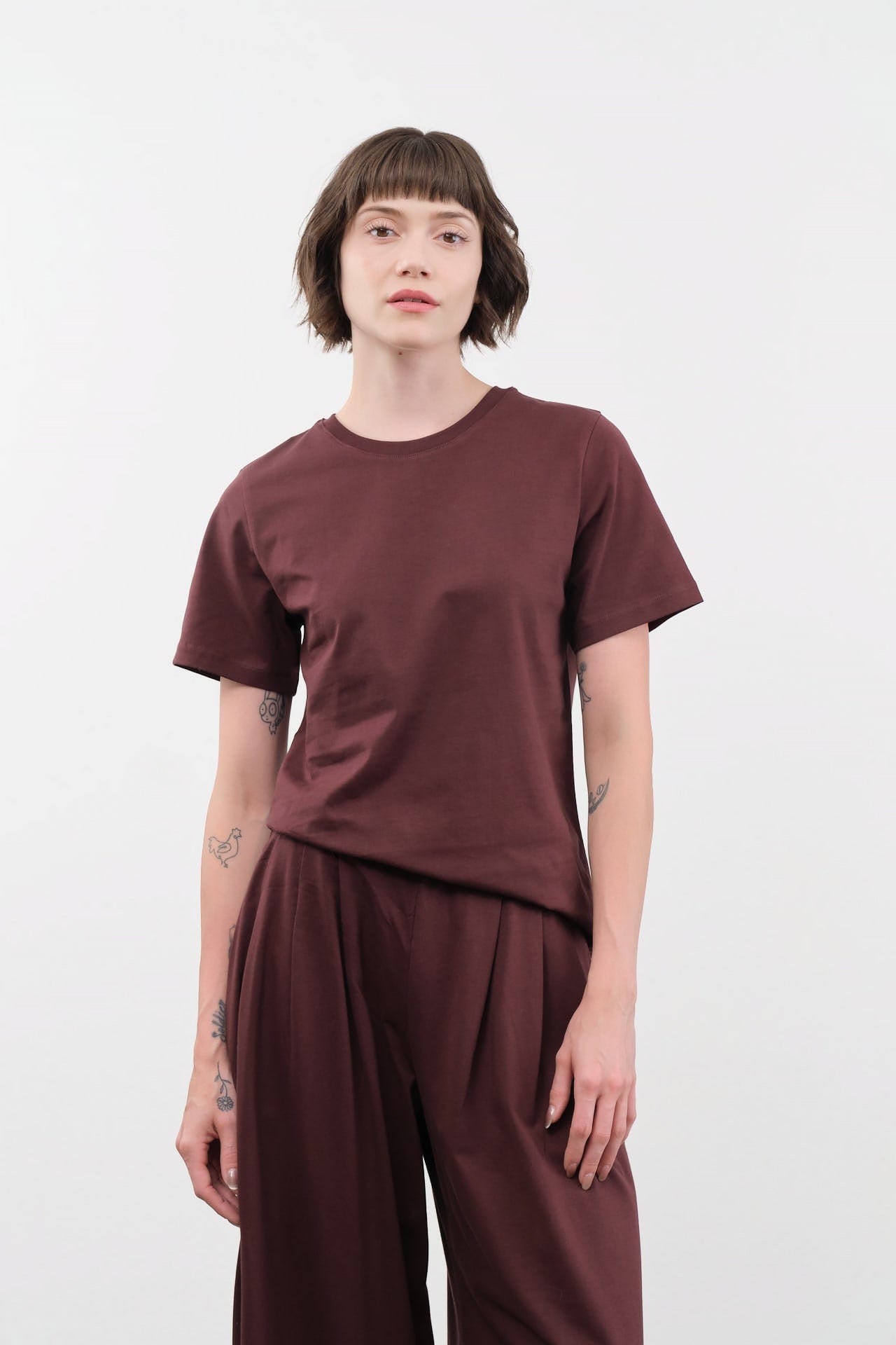 Kowtow Apparel Womens Tees Classic Tee in Mahogany
