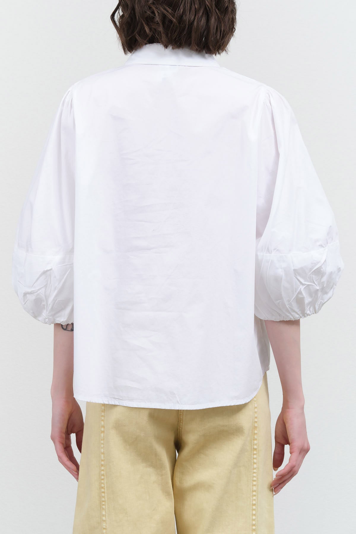 Kowtow Joan Shirt Blouse with Curved Hem in White