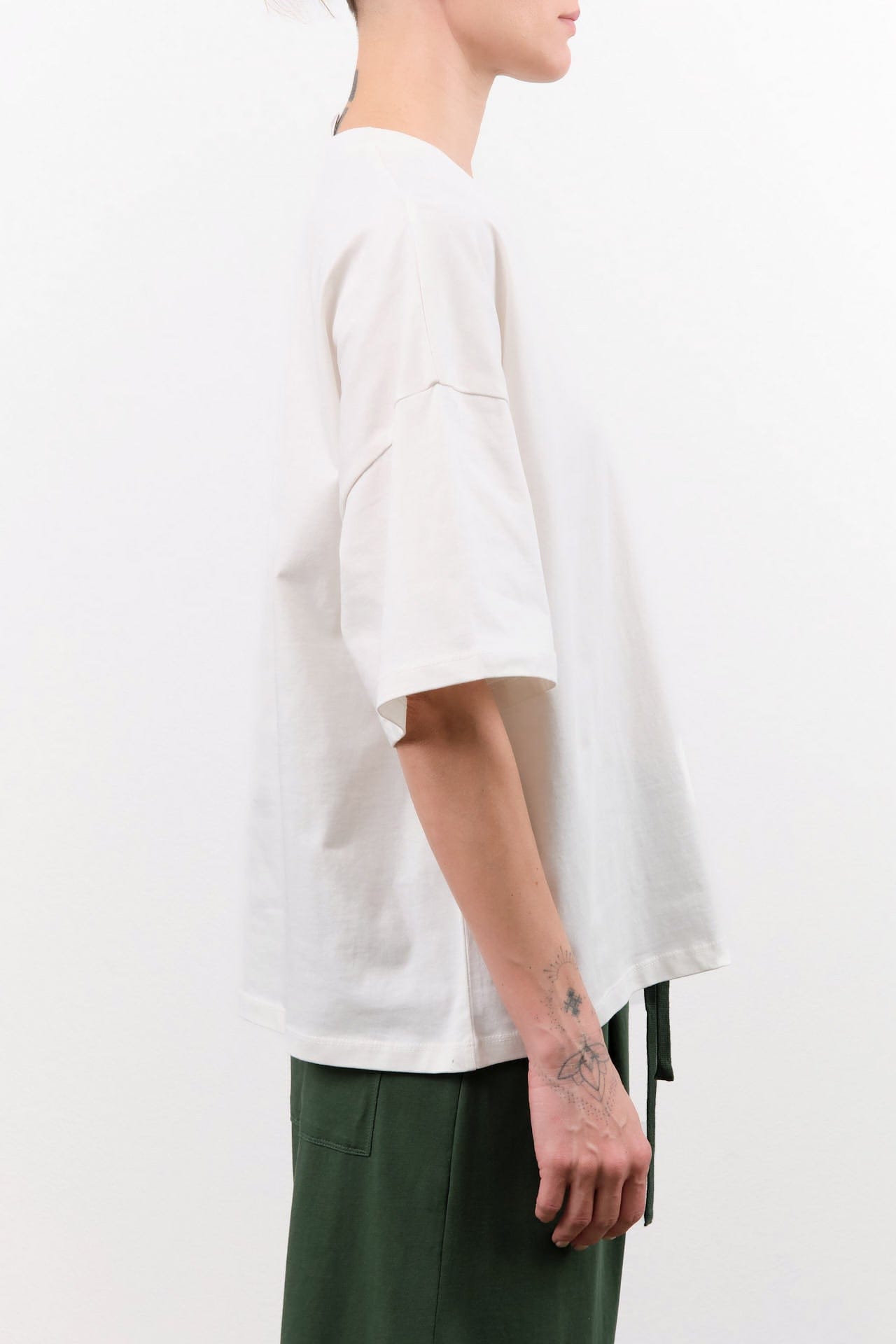 Kowtow Apparel Womens Tees Oversized Boxy Tee in White