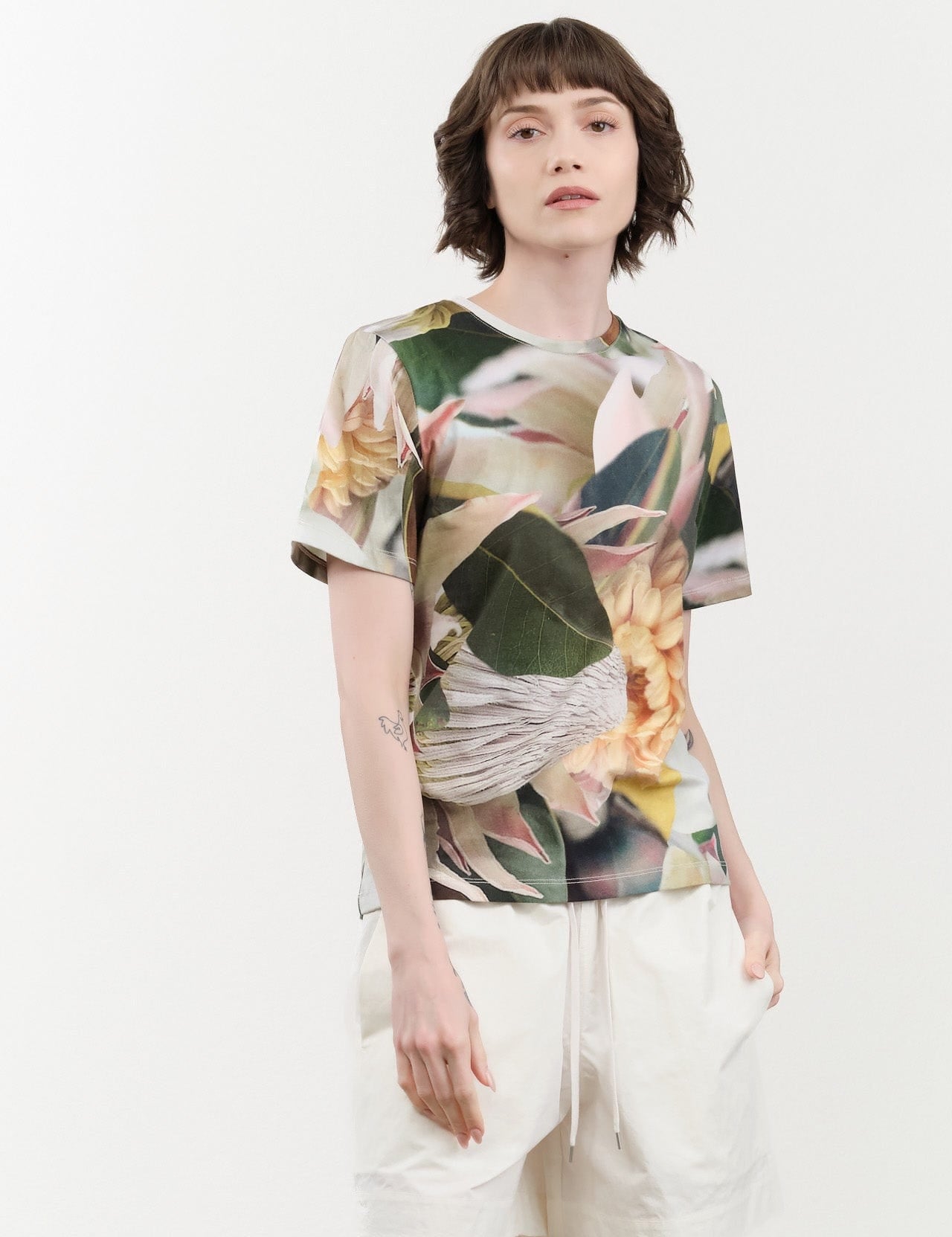 Kowtow Apparel Womens Tees Protea Tee