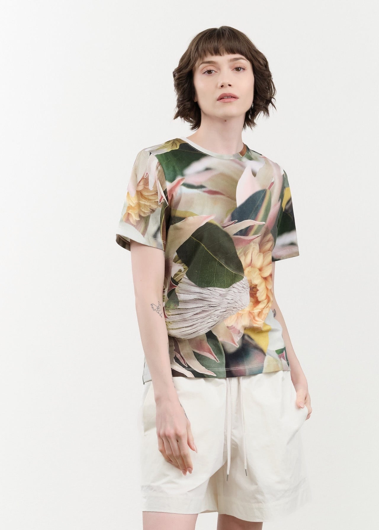 Kowtow Apparel Womens Tees Protea Tee