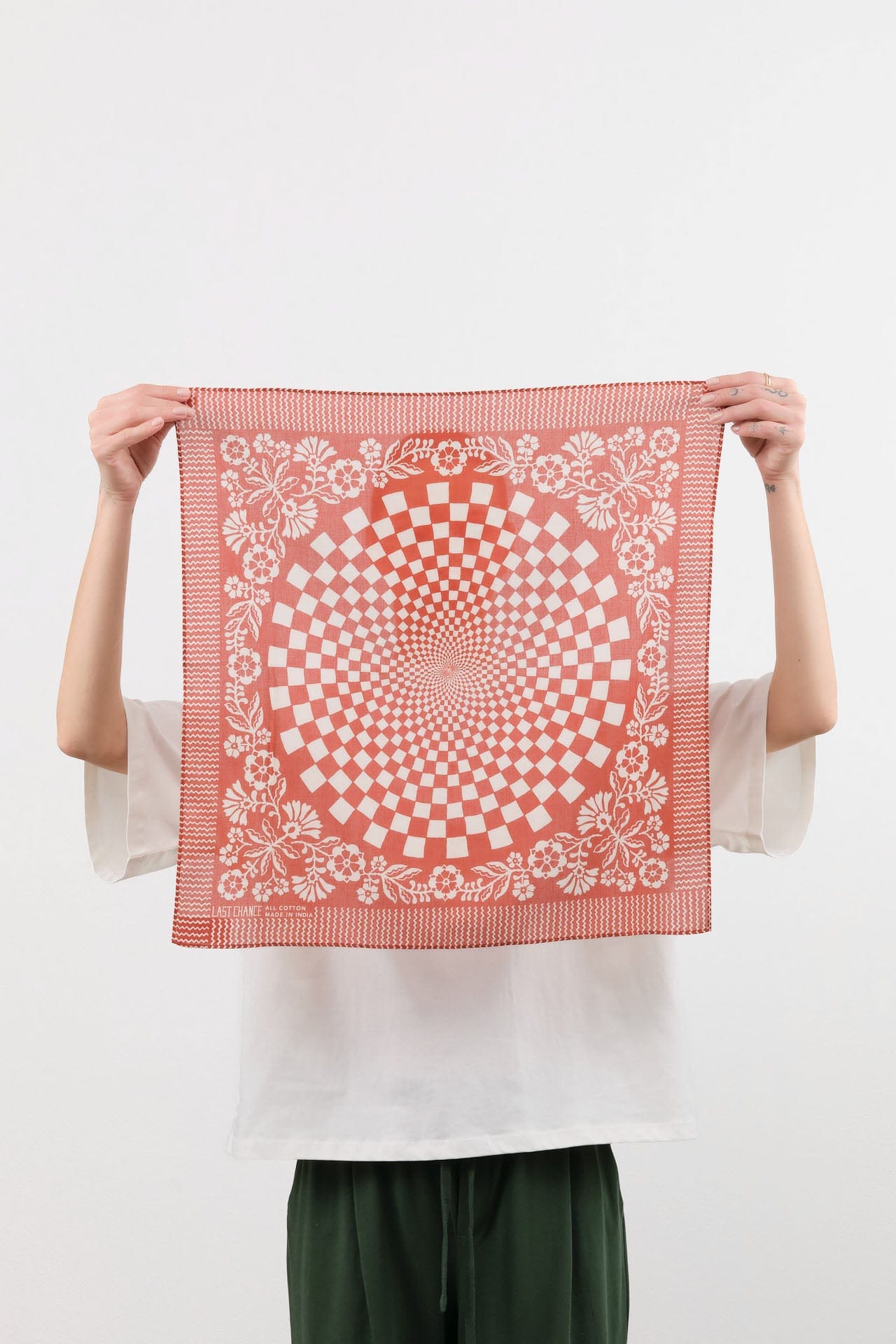 Last Chance Textiles Accessories Scarves Cotton Sundial Bandana Chili