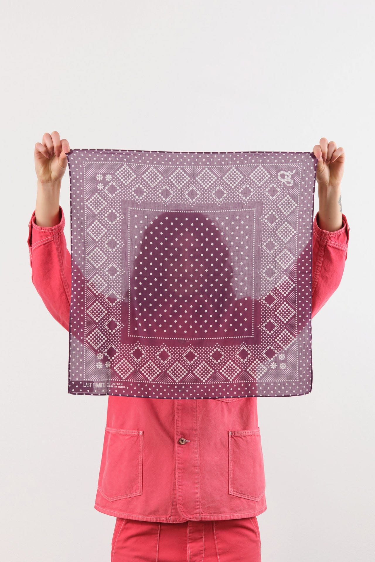 Last Chance Textiles Accessories Scarves Cotton Daisy Bandana Plum