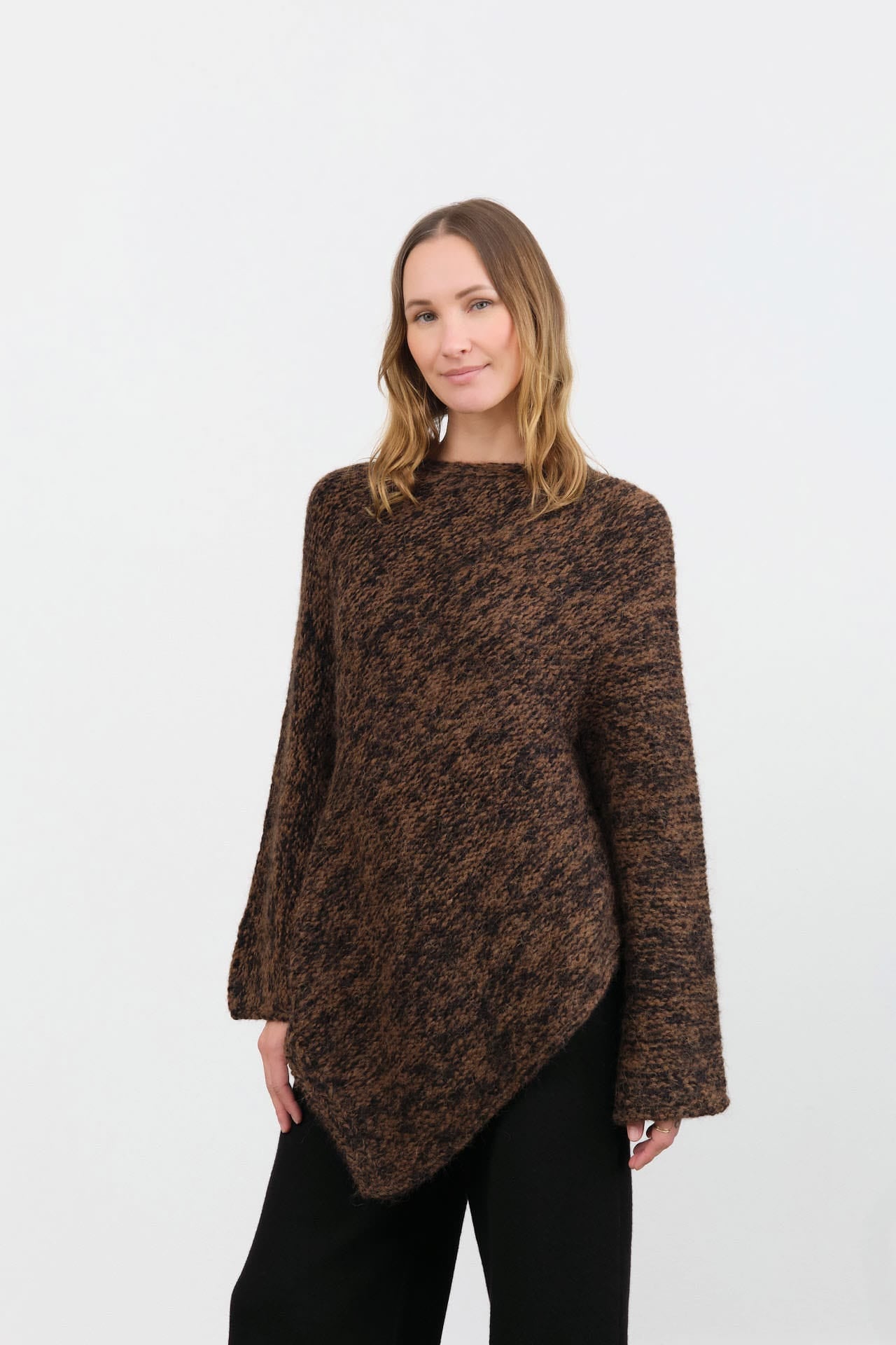 Lauren Manoogian Apparel Womens Sweaters Handknit Manta Pullover