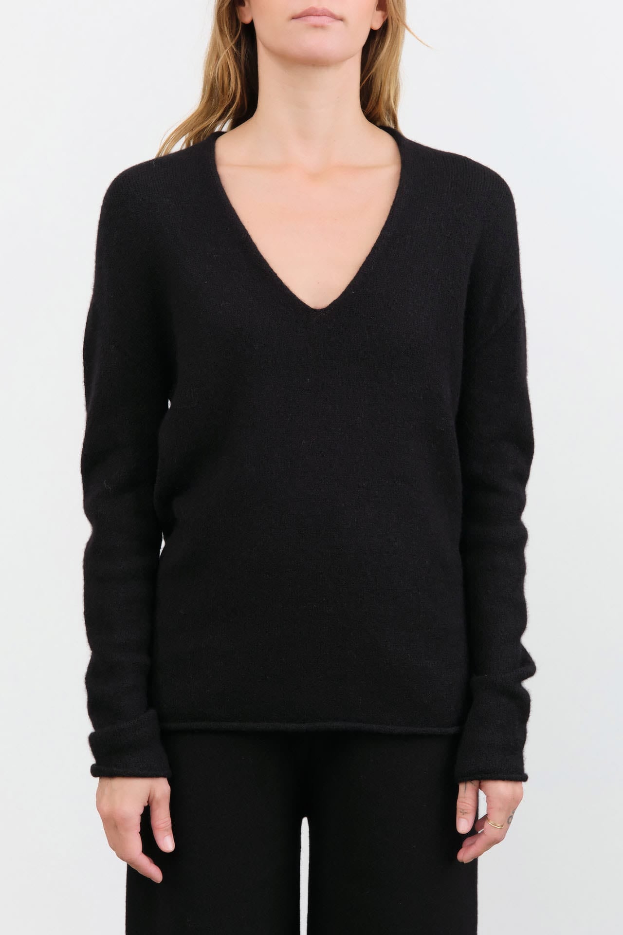 Lauren Manoogian Apparel Womens Sweaters Soft V Neck in Black