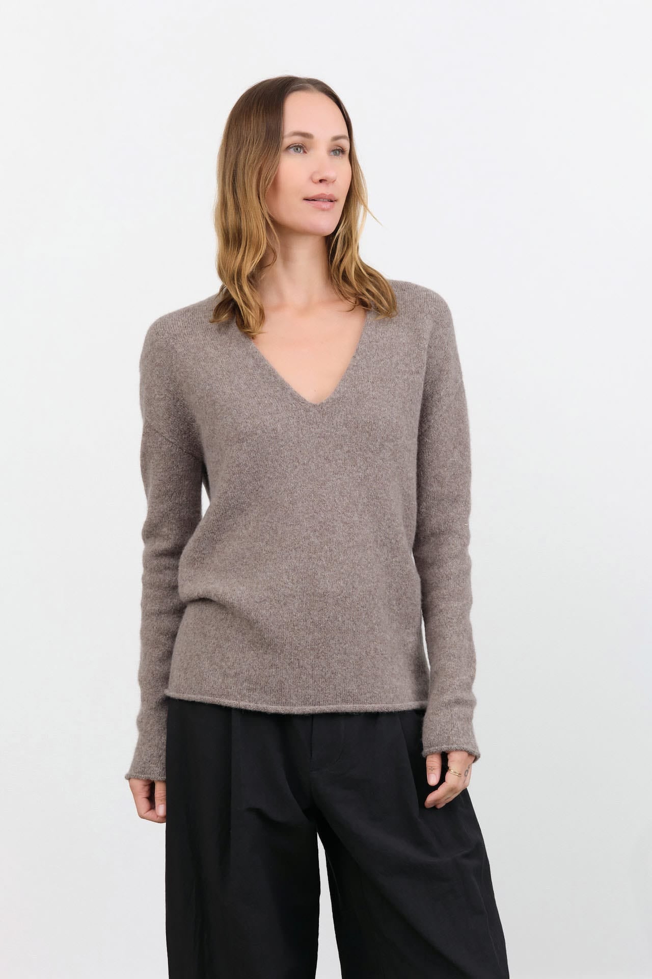 Lauren Manoogian Apparel Womens Sweaters Soft V Neck in Grey Melange