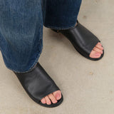 Lauren Manoogian Accessories Womens Shoes Soft Vault Mule in Black