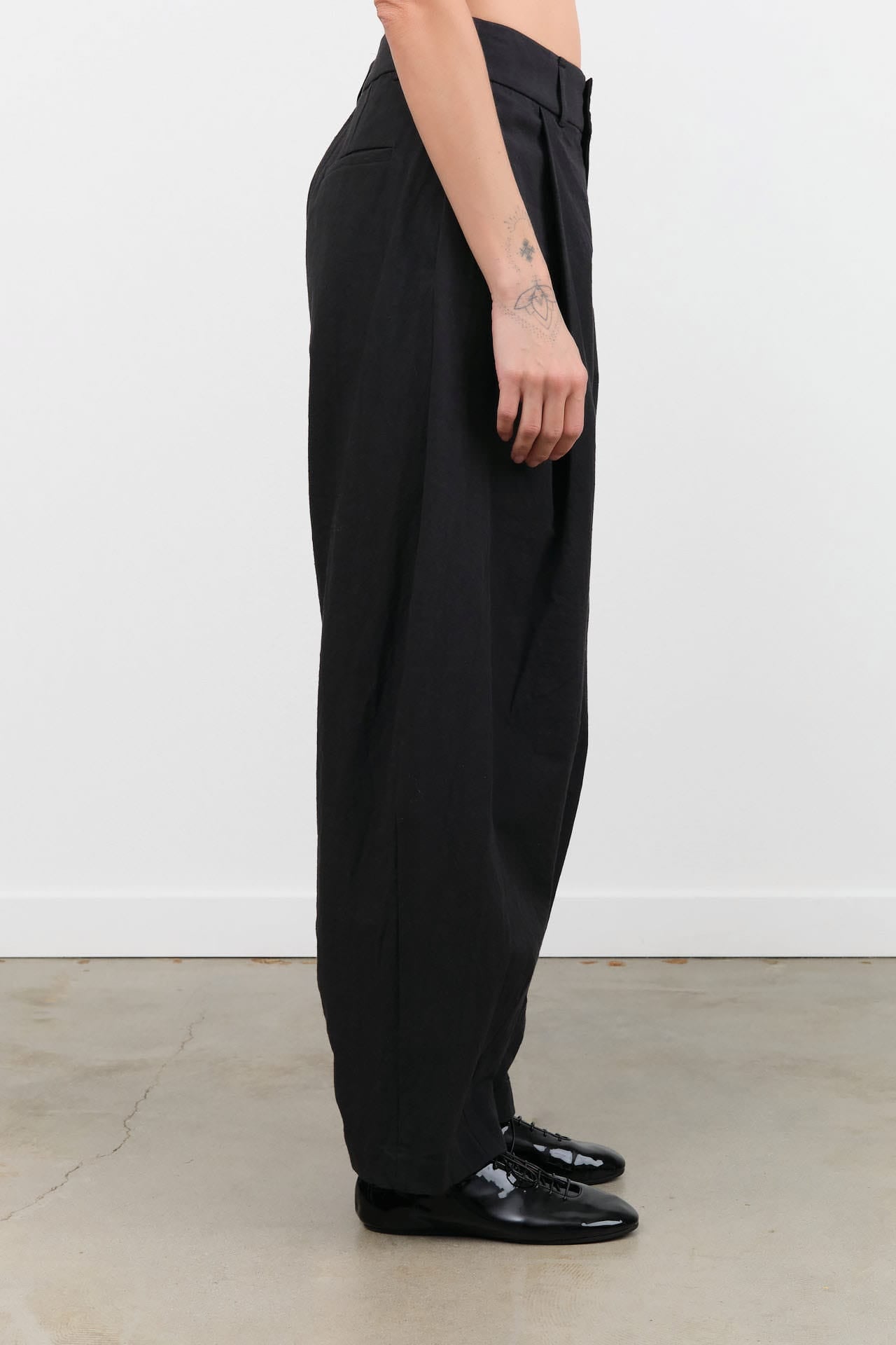 Lauren Manoogian Apparel Womens Pants Taper Trouser