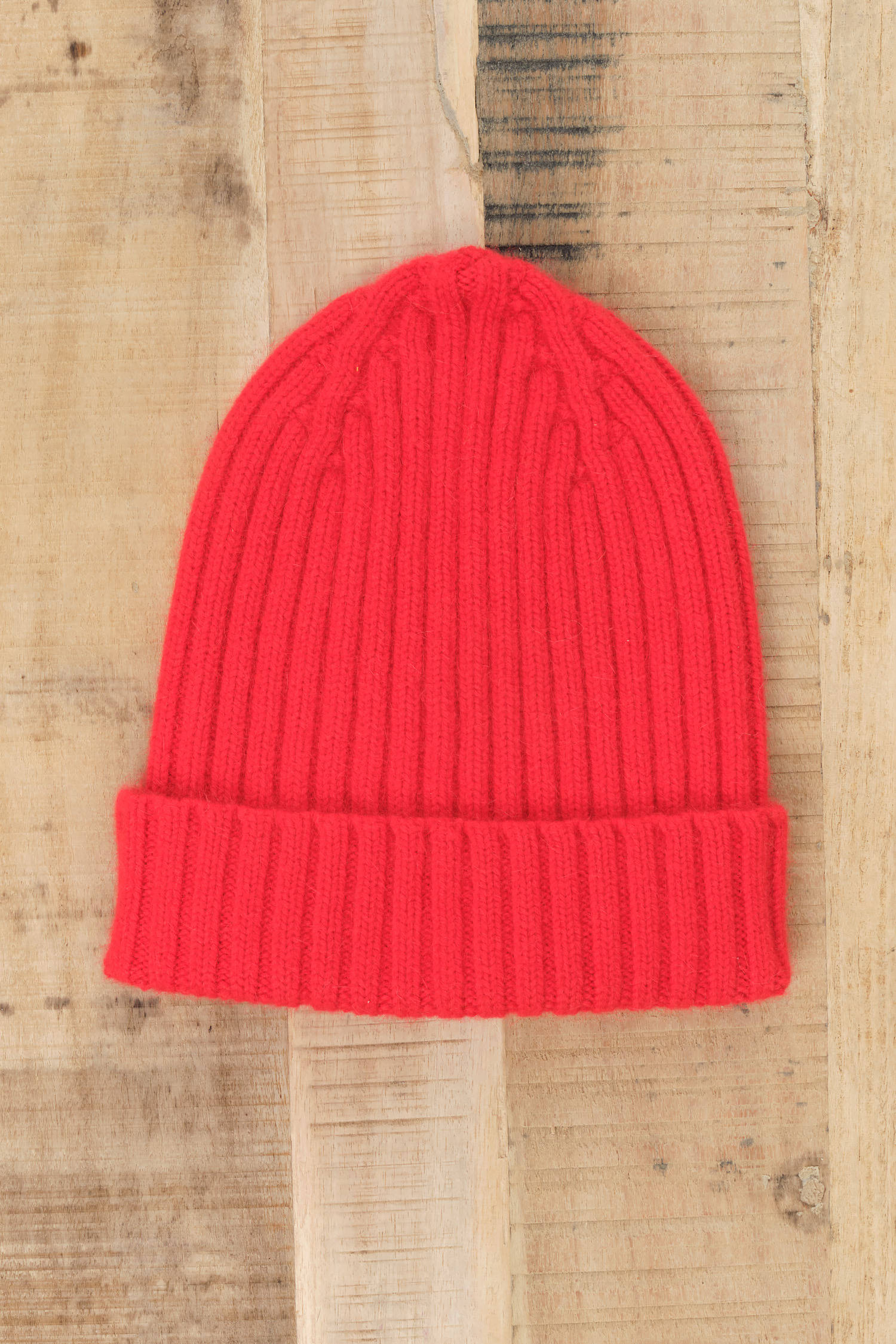 Le Bonnet Le Grand Bonnet in Crimson Red Cashmere