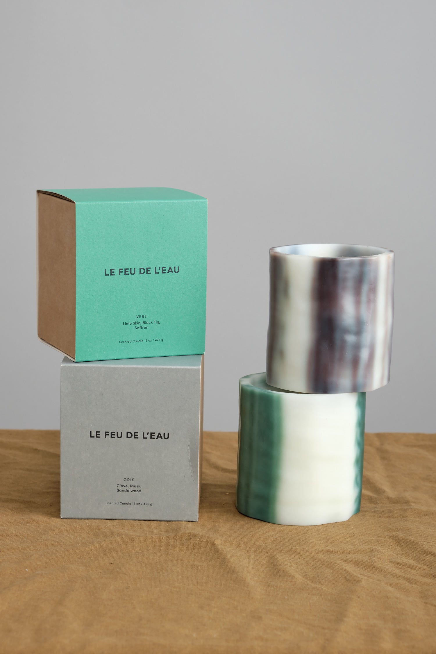 Gris Candle with Vert Candle
