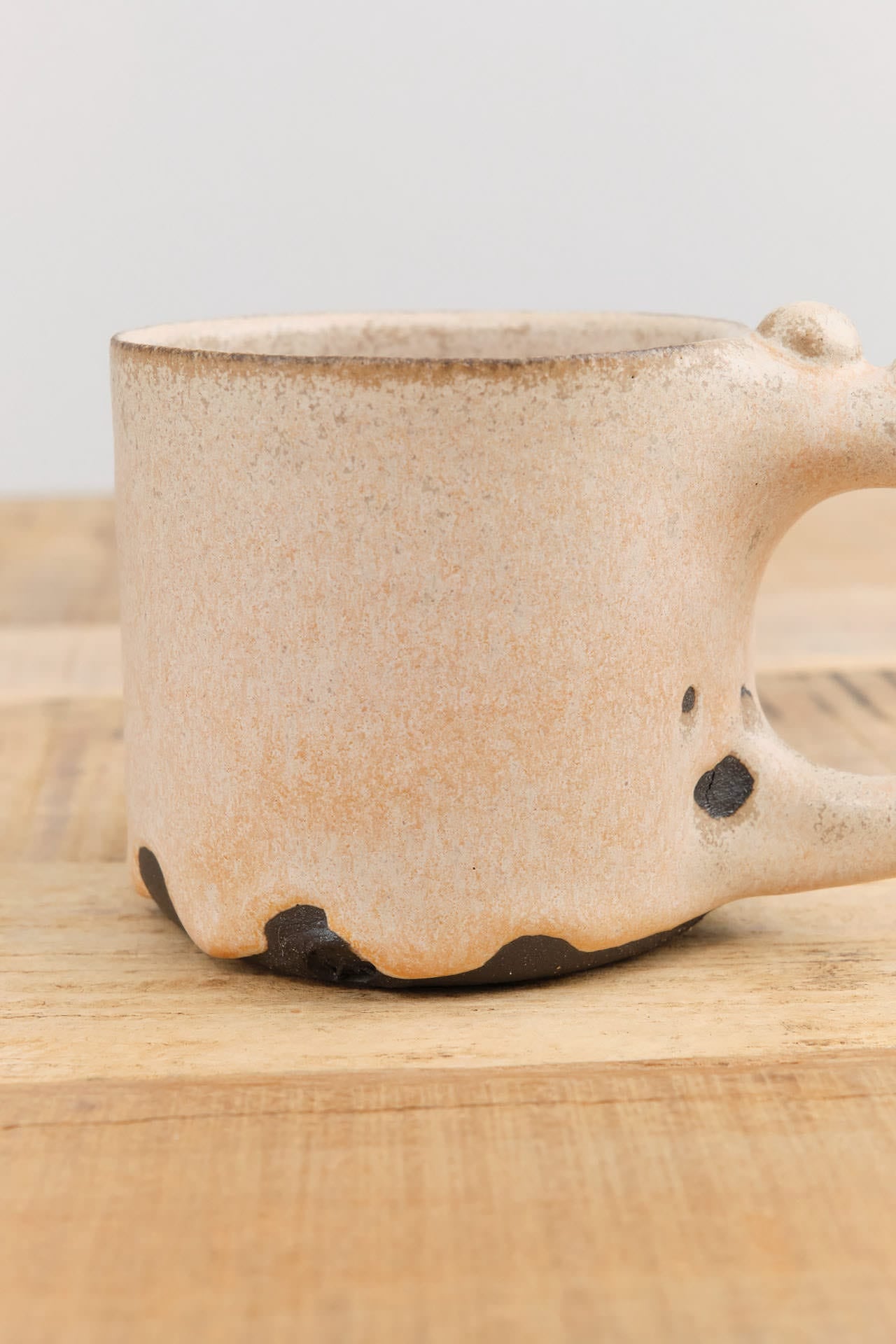 Lesley Anton Home CoffeeTea Bead Mug in Dusk Dusk