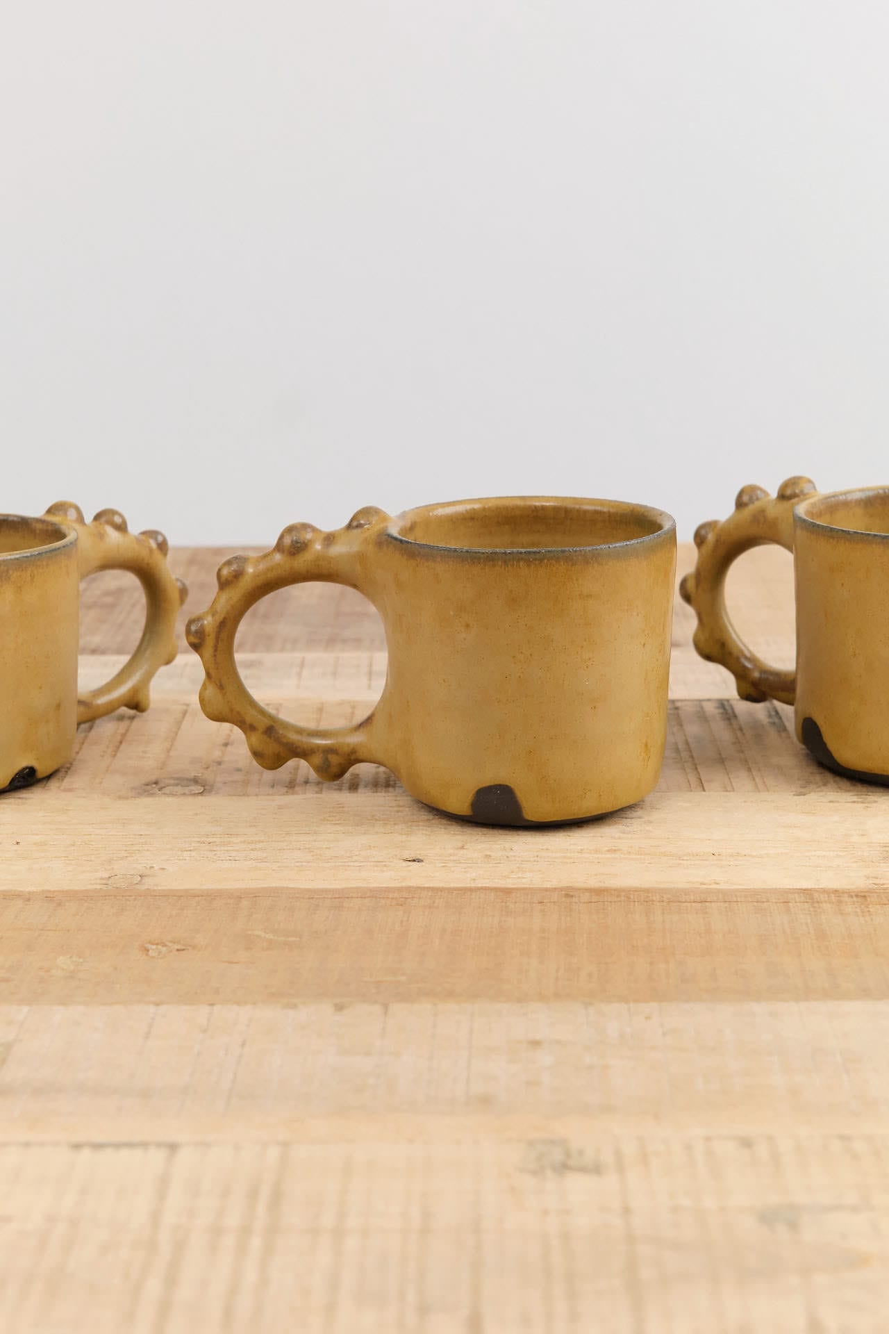 Lesley Anton Home CoffeeTea Bead Mug in Kelp Kelp