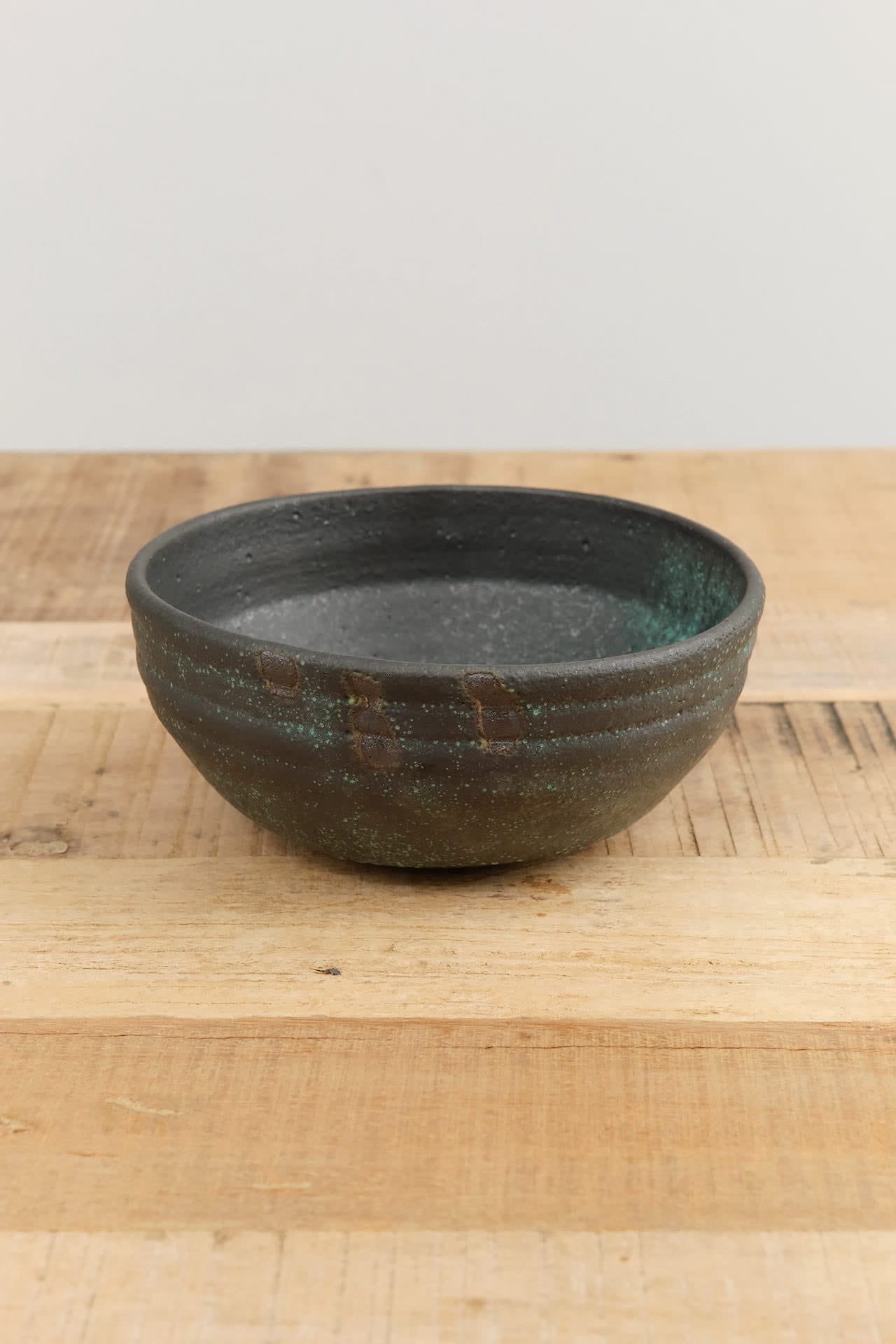 Lesley Anton Home Kitchen Dishware Rib Bowl in Copper Copper