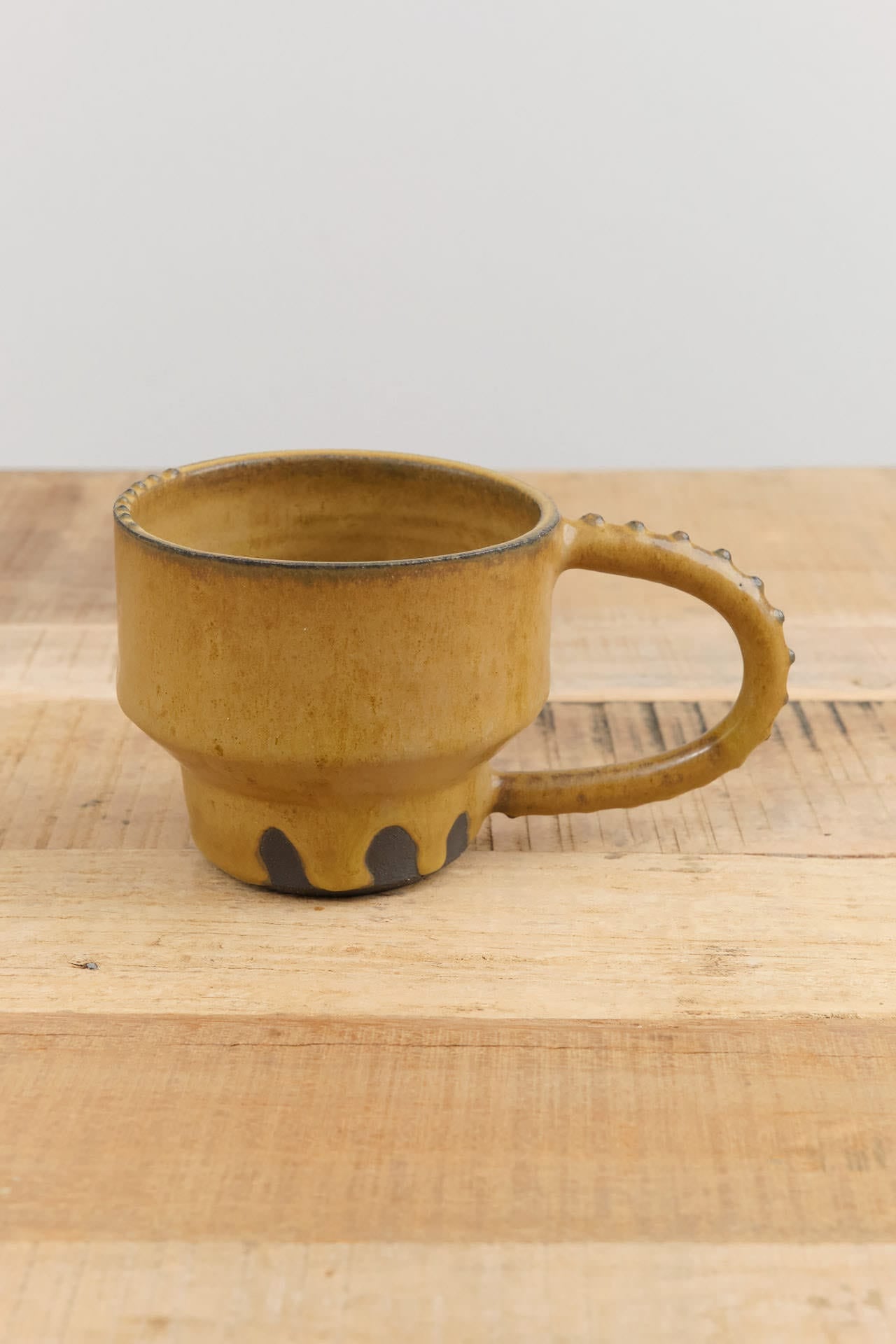 Lesley Anton Home CoffeeTea Stretch Mug in Kelp Kelp
