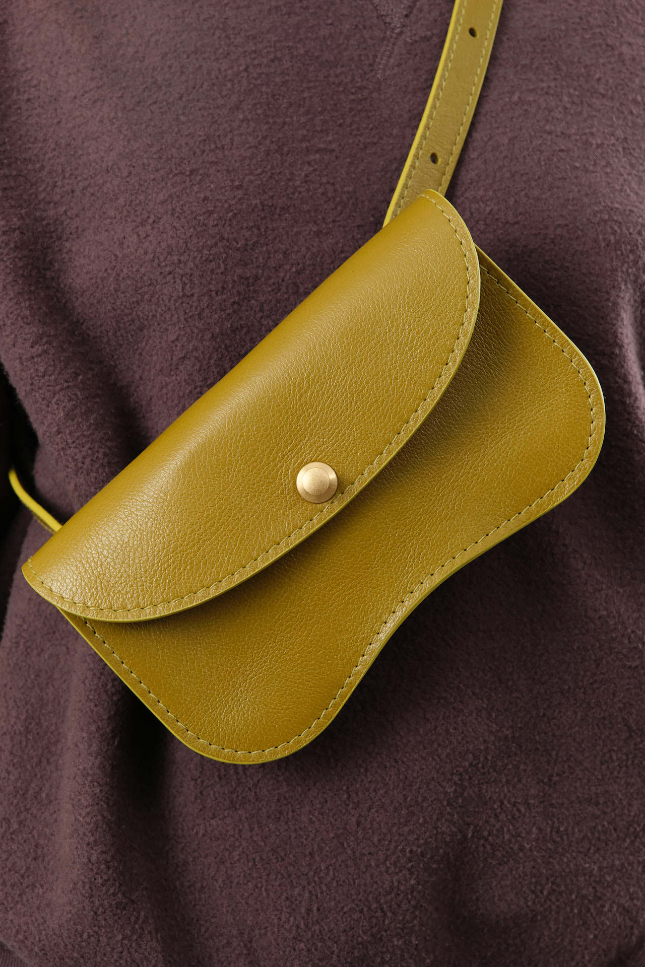 Lindquist Accessories Bags Faba Bag in Green Ochre Green Ochre / 4" H X 7.5" W X 1.5" D