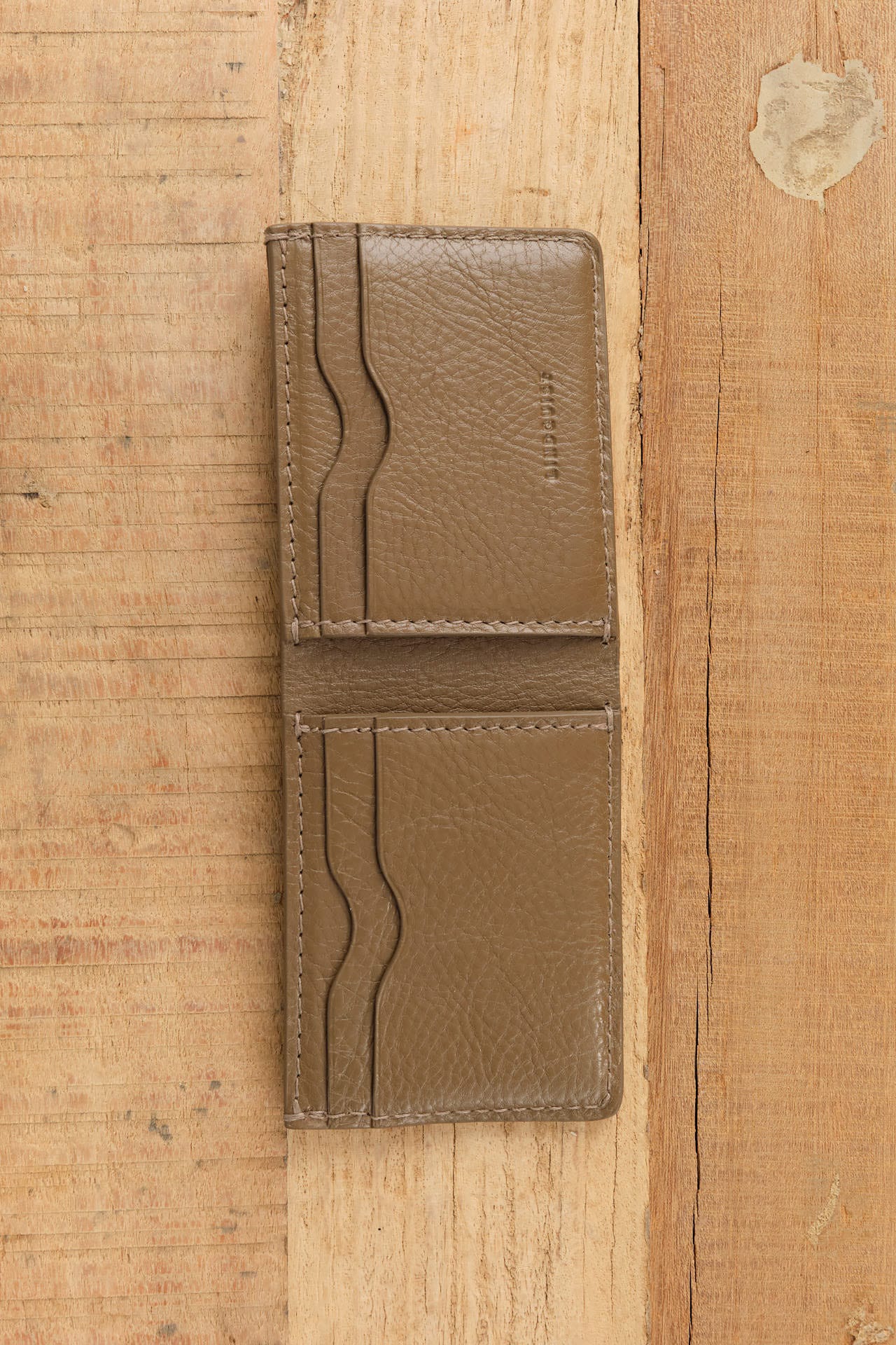 Lindquist Accessories Wallets Jackson Bi-Fold Wallet in Otter Otter / 4.25" L X 3.25" H