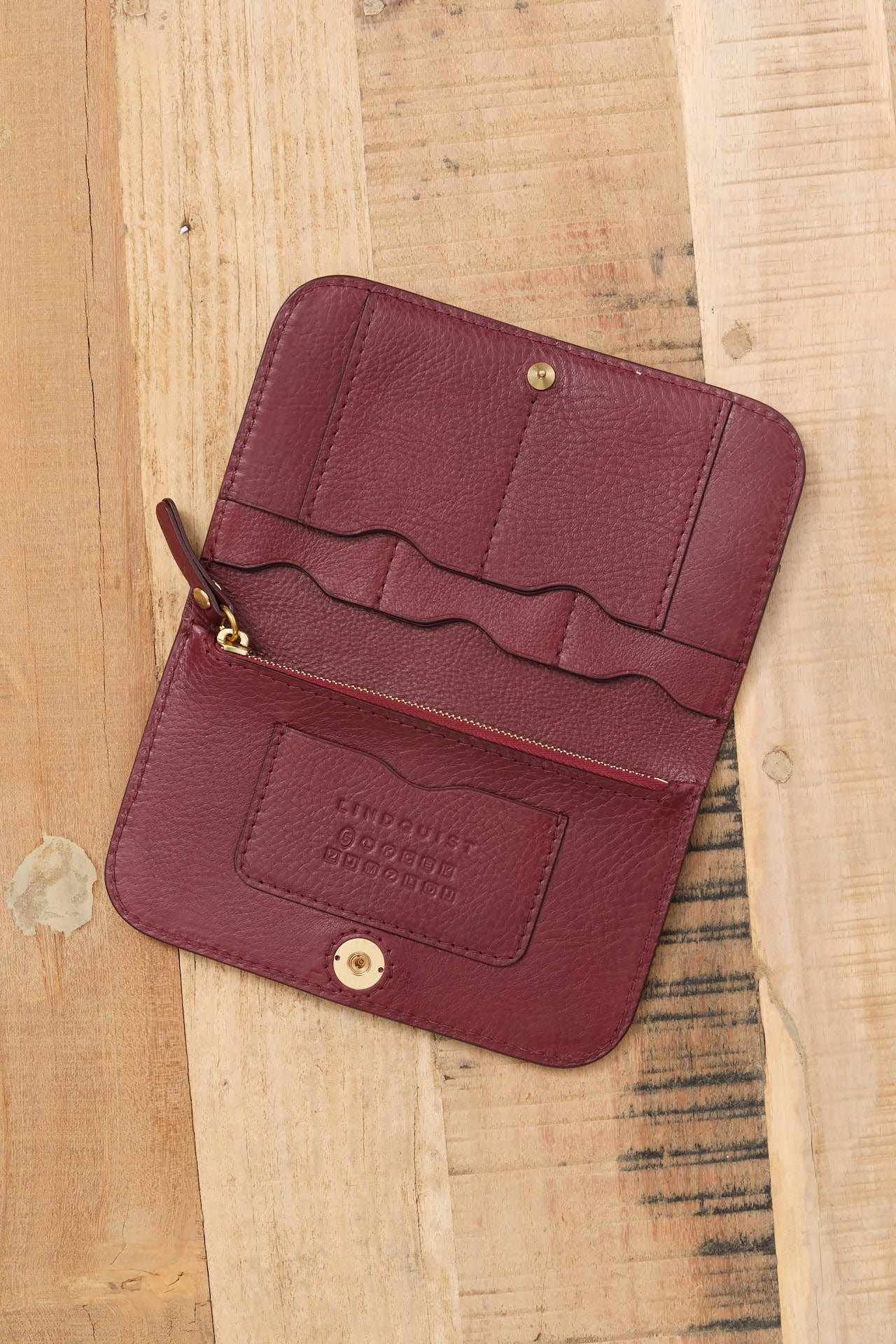 Lindquist Accessories Wallets Lina Wallet in Sumac Sumac / 7.75" L X 4.75" W X .5" D