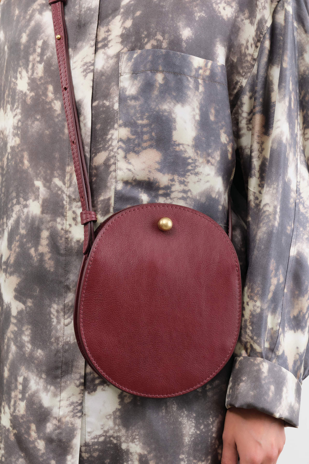 Lindquist Accessories Bags Mini Eggi Bag in Sumac Sumac / 9" H X 7.5" W X 3" D