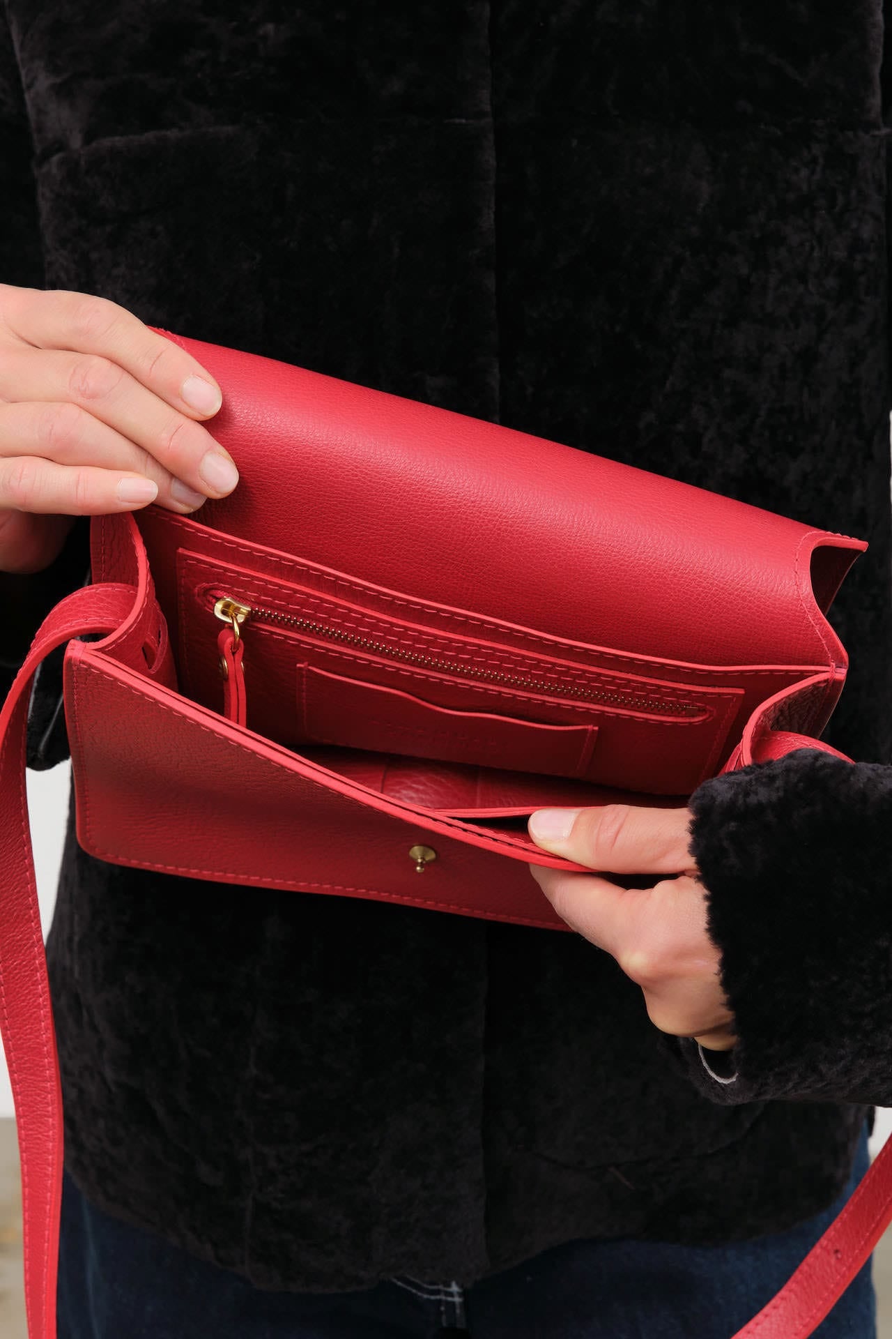 Lindquist Accessories Bags Val Bag in Carmine Carmine