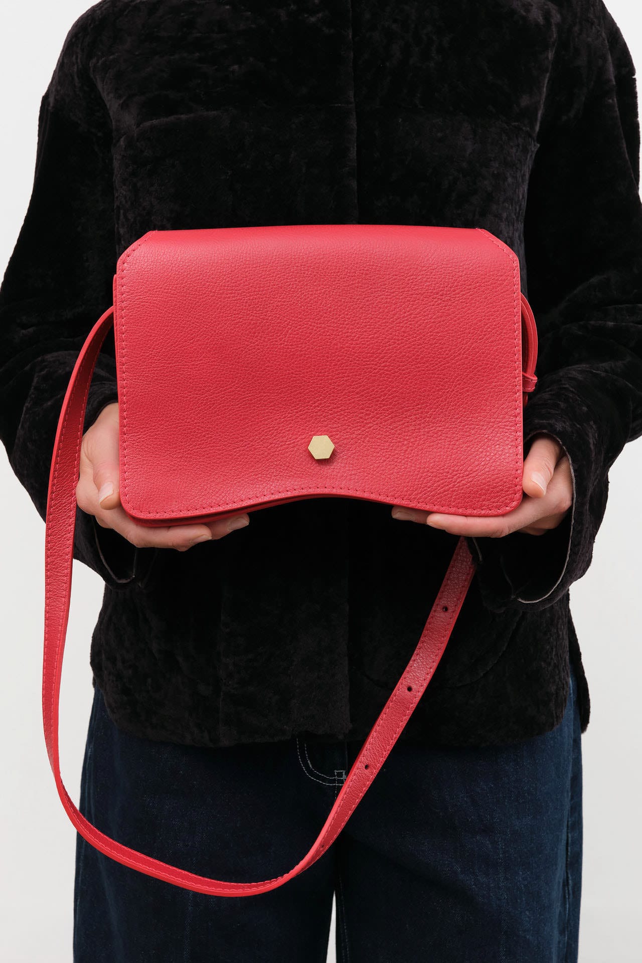 Lindquist Accessories Bags Val Bag in Carmine Carmine