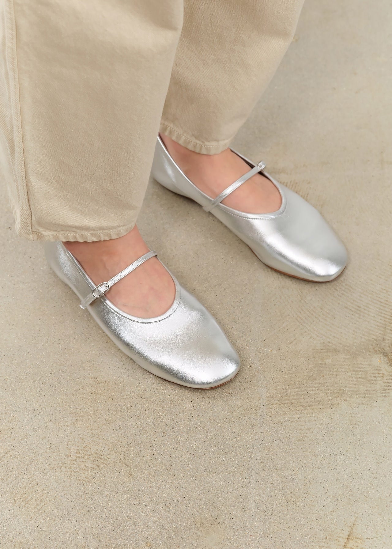 LoQ Accessories Womens Shoes Daria Flat Mary Jane