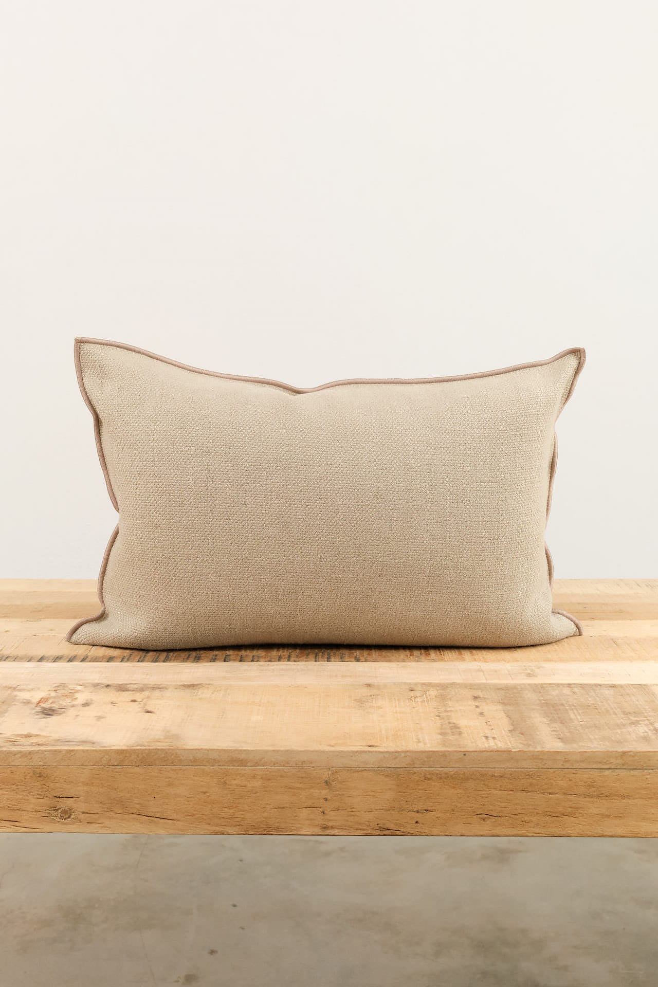 Maison De Vacances Home Pillows 16" X 24" Canvas Formentera Vice Versa Cushion in Ecorce Ecorce / 16" X 24"