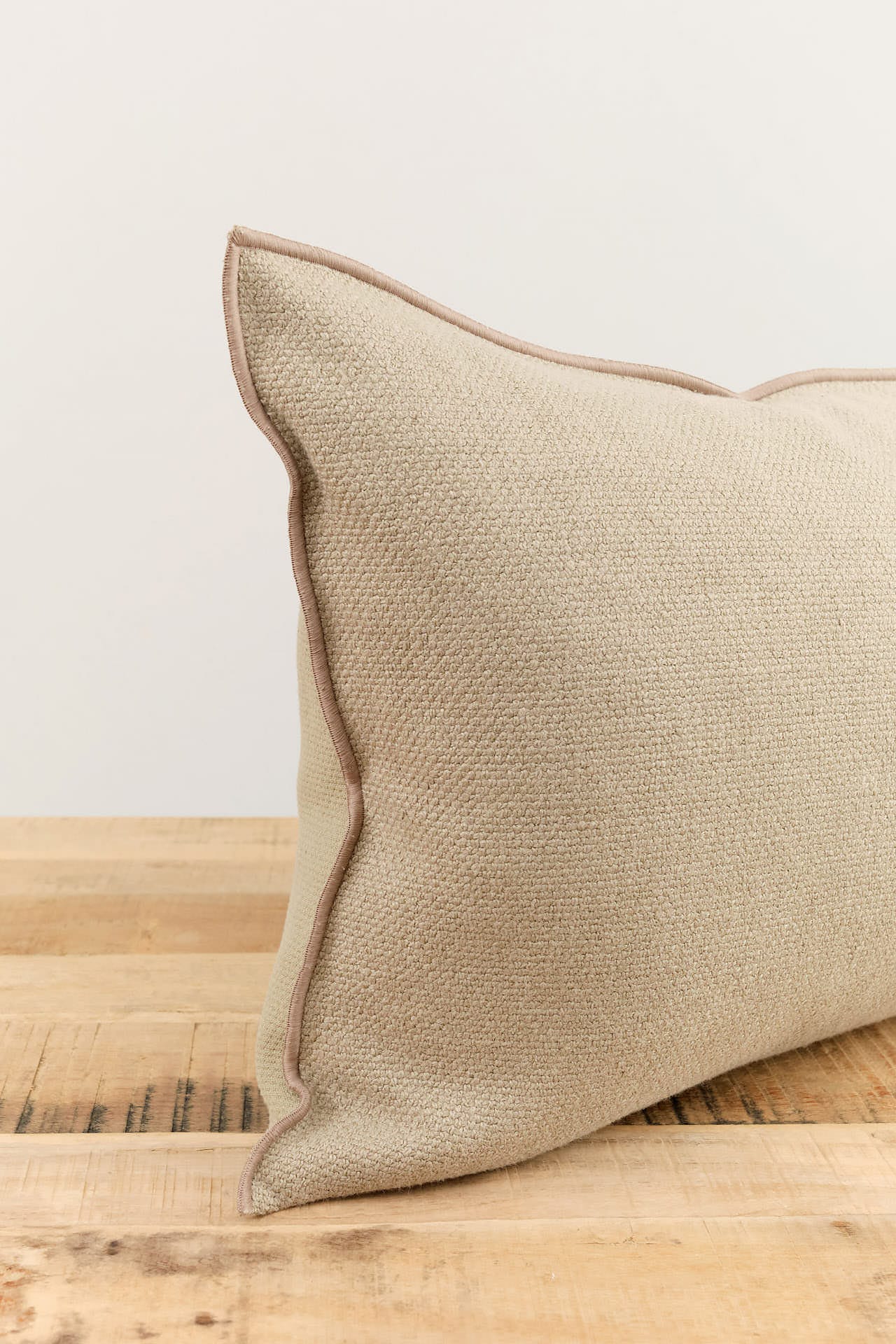 Maison De Vacances Home Pillows 16" X 24" Canvas Formentera Vice Versa Cushion in Ecorce Ecorce / 16" X 24"