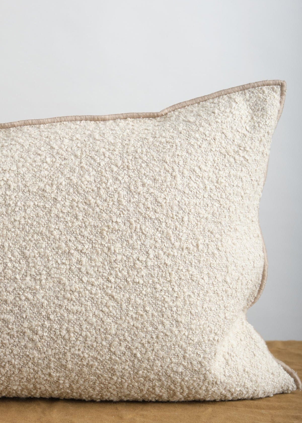 Maison De Vacances Home Pillows 16" x 24" Canvas Wooly in Naturel Naturel / 16" X 24"