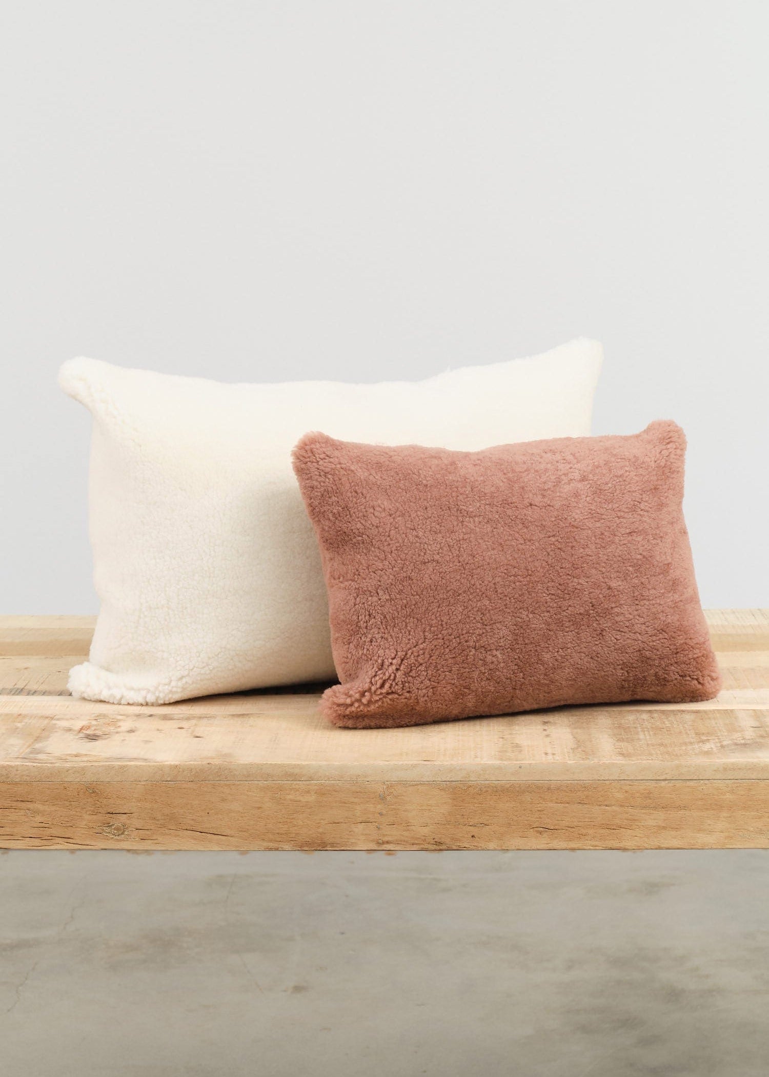 Maison De Vacances Home Pillows 16" X 24" Sheep Vice Versa Cushion in Blanc Blanc / 16" X 24"